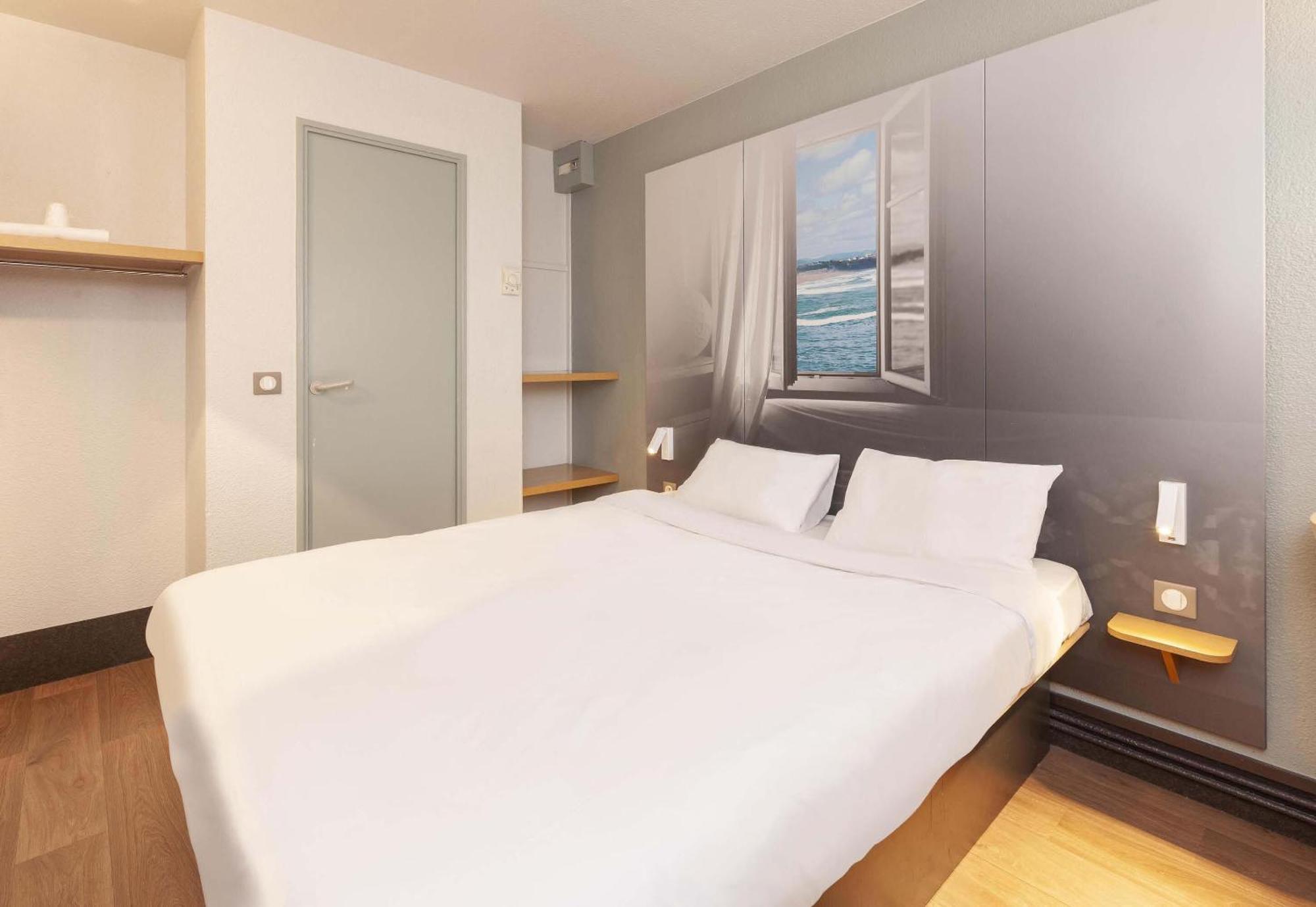 Double Room,1771859865:JPEG