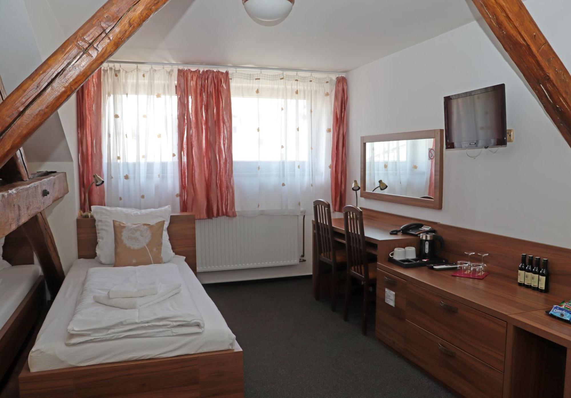 Economy Double or Twin Room