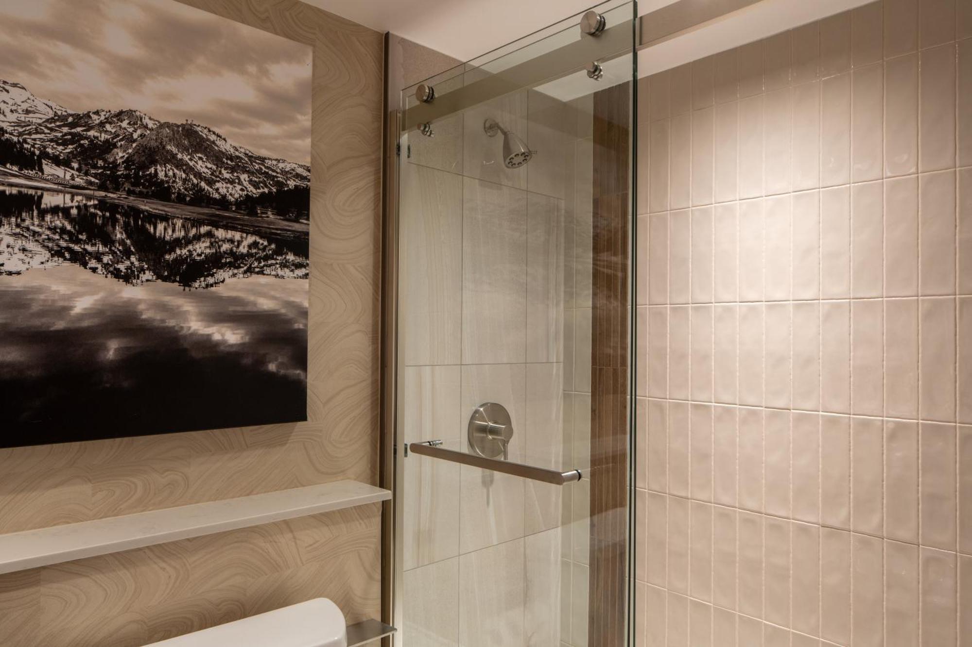 King Room Mountain View