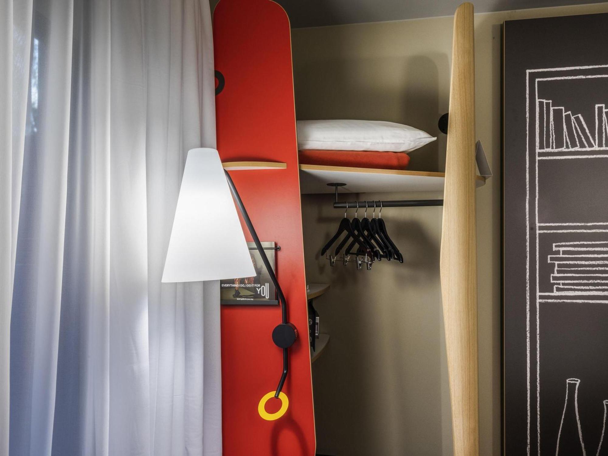 Superior Double Room with King Bed