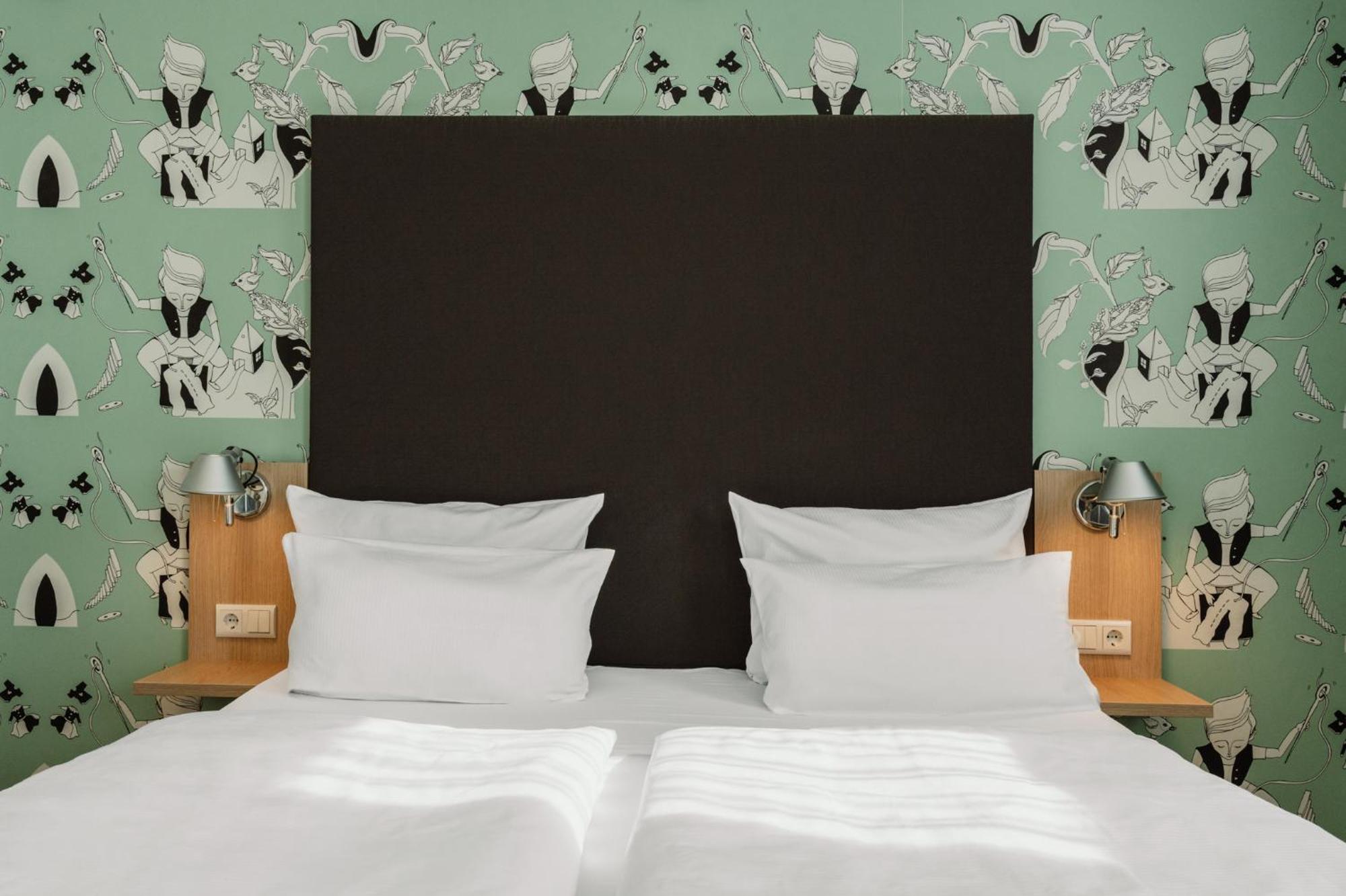 Junior Suite,1772354482:JPEG