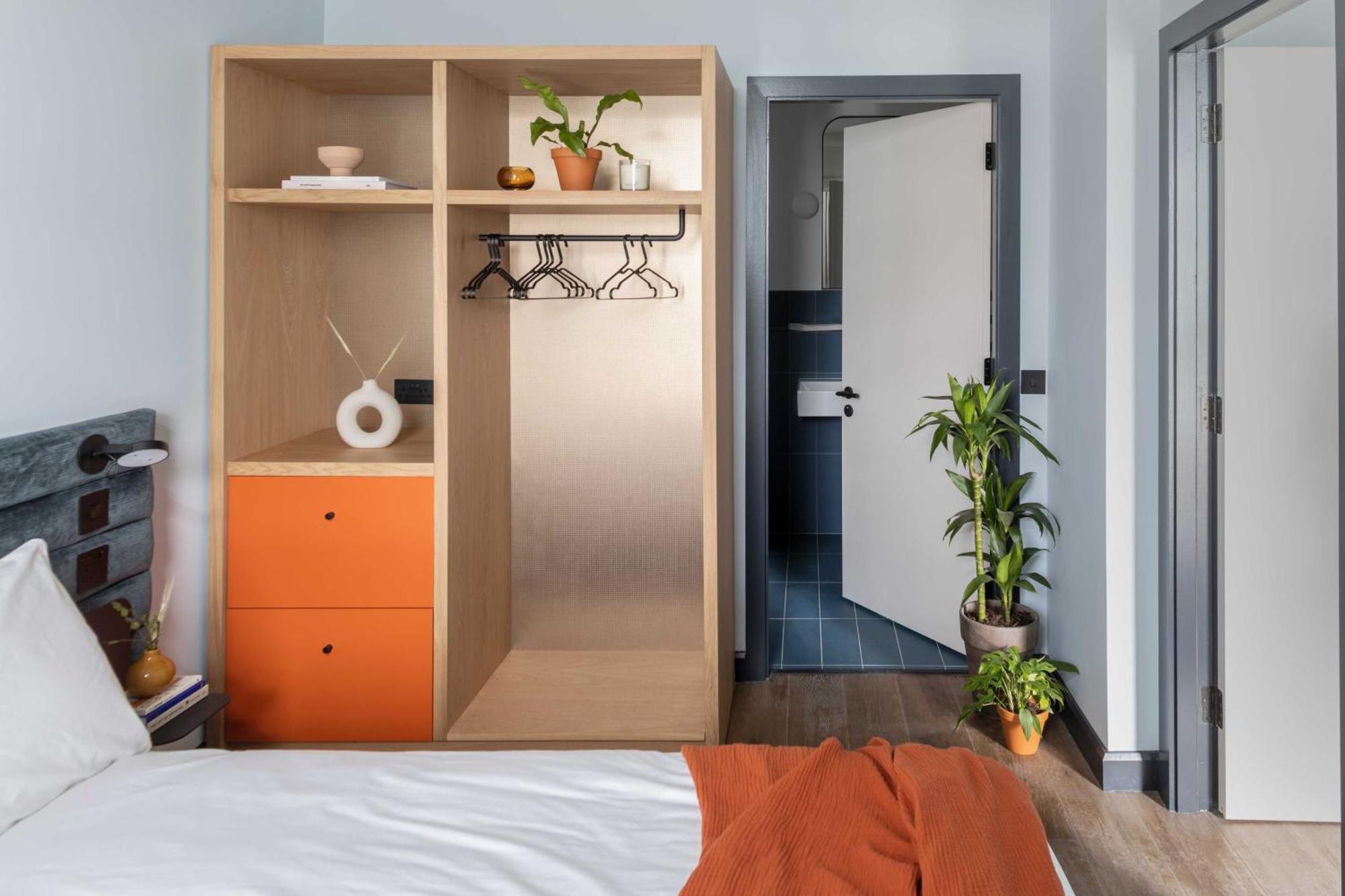 One Bedroom Suite