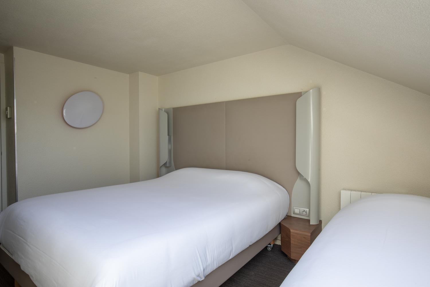 Triple Room 1 Double Bed 1 Single Bed
