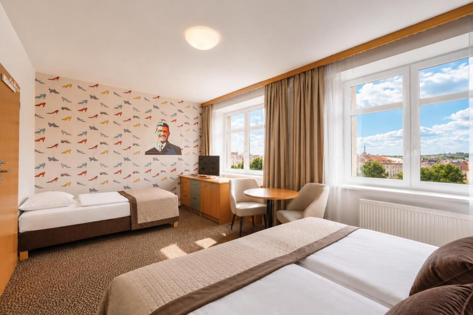Triple Room Wellness Access
