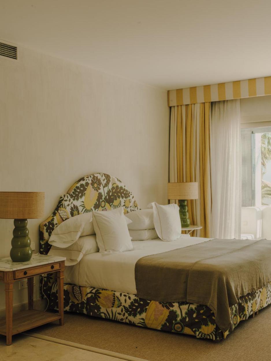 Villa com 4 Quartos e Piscina Privada