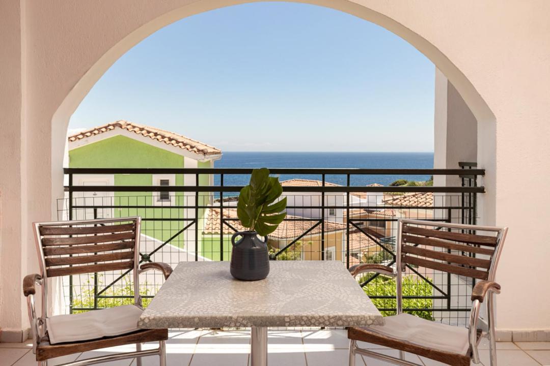 Family Room with Side Sea View