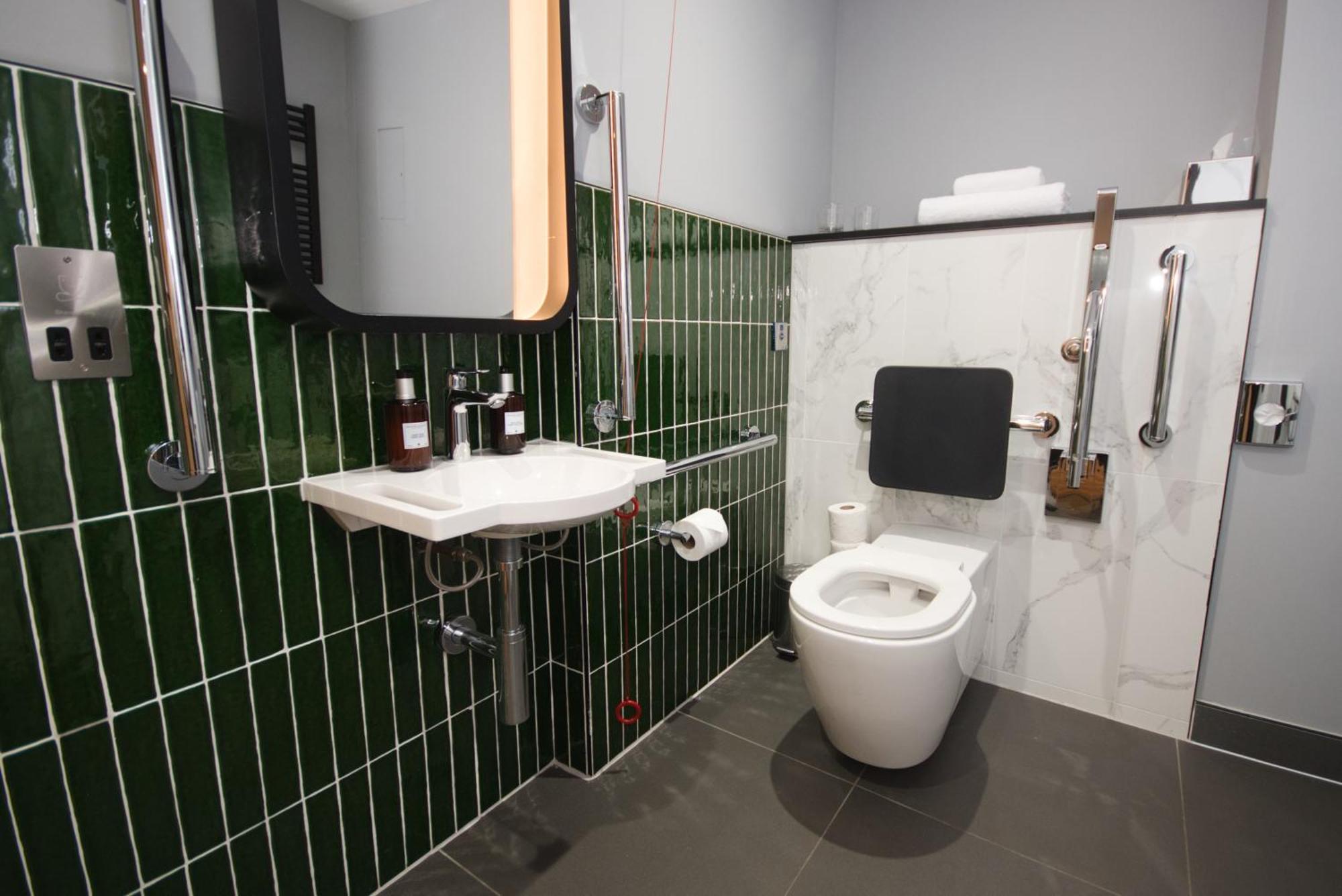 Queen Room Disability Access