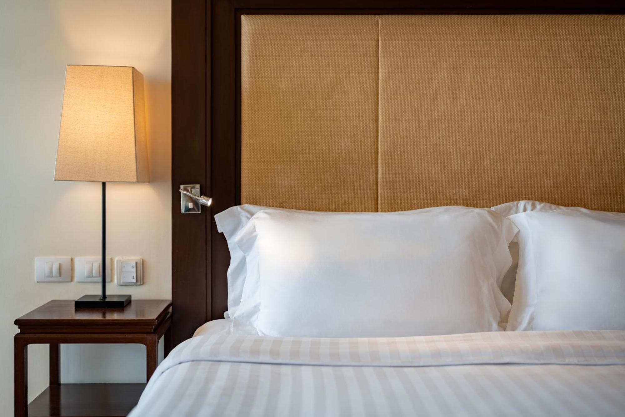 Deluxe Room King,1773710278:JPEG