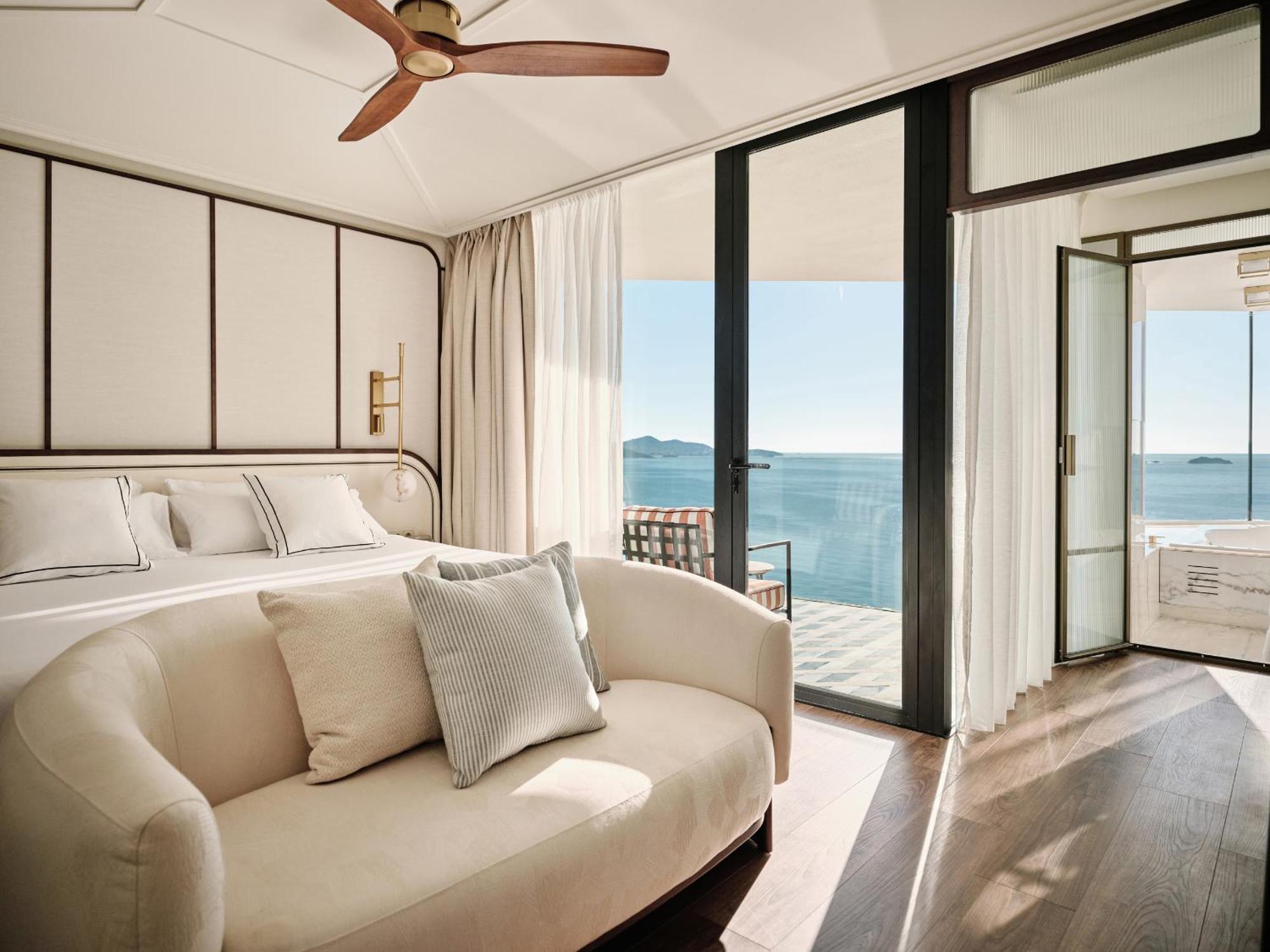 Solstice Junior Suite