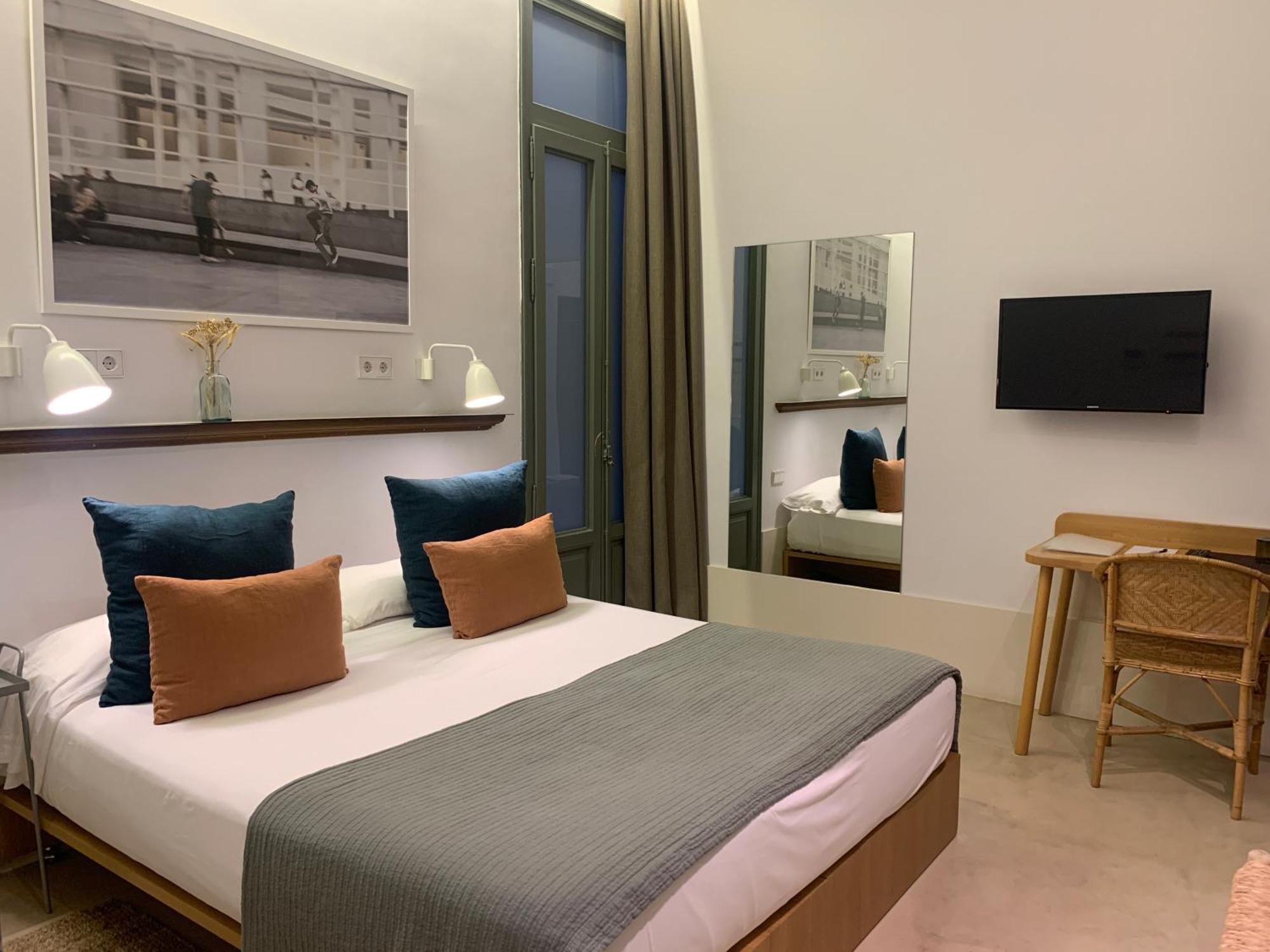 Interior Double Room without a view