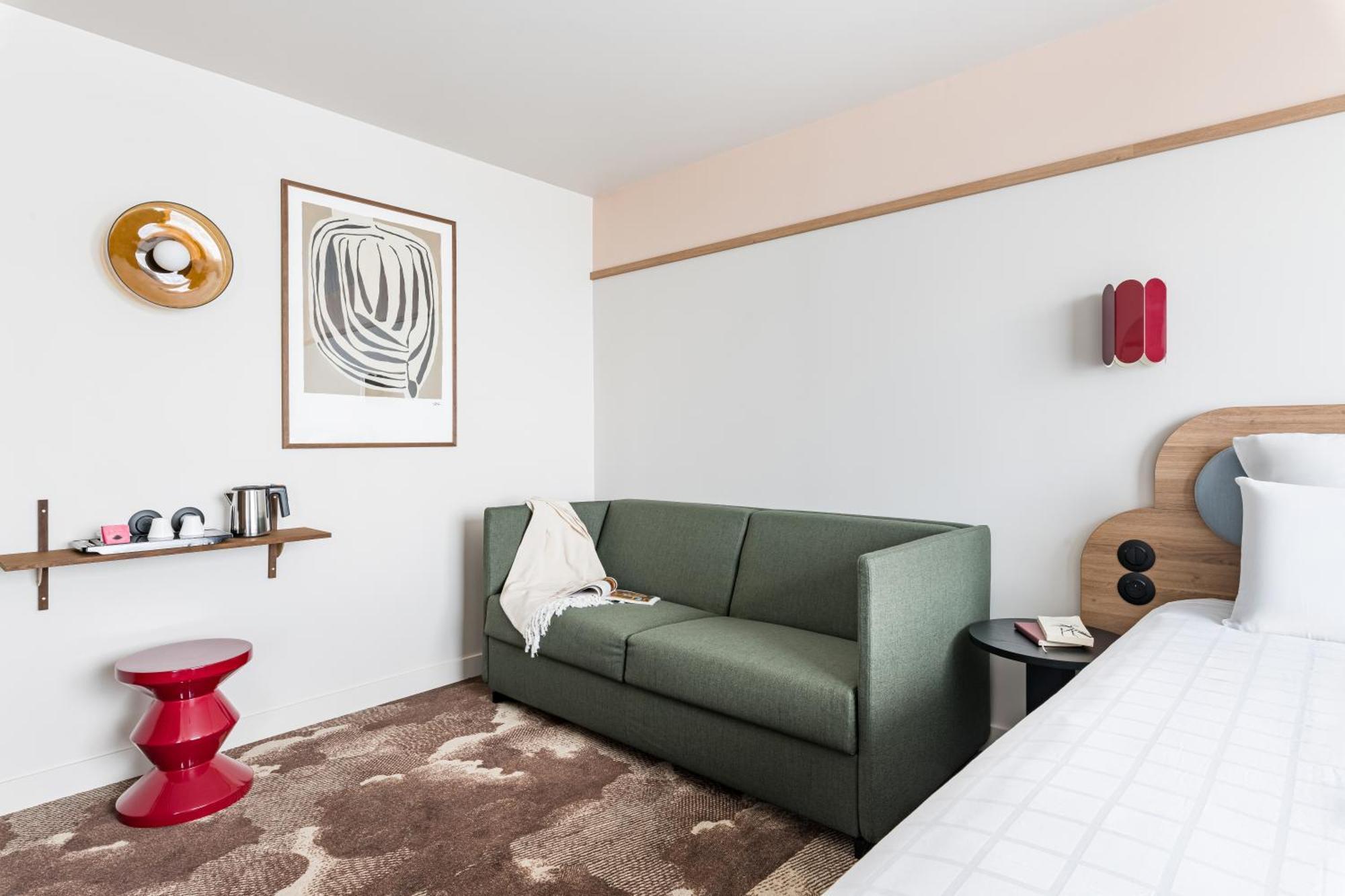 Superior Room 1 Queen Bed 1 Double Sofa Bed,1773908393:JPEG