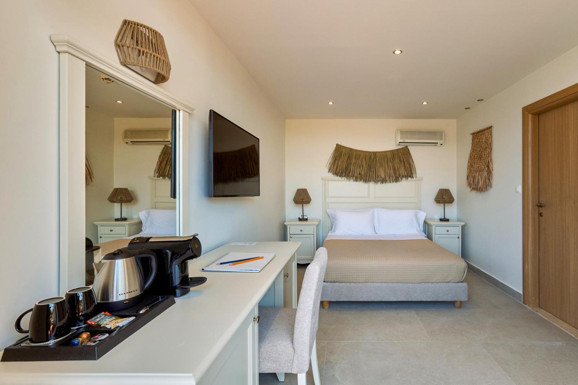 Double Room with Urban View