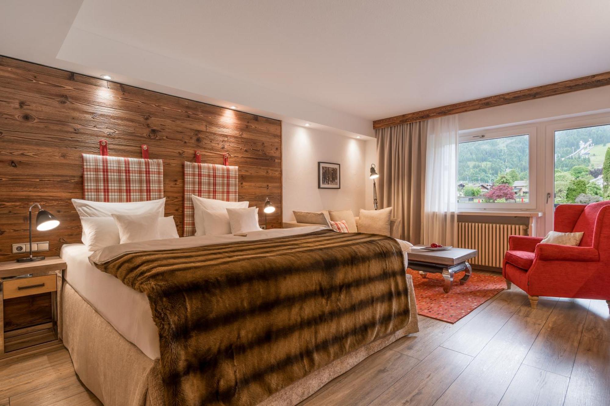 Deluxe Double Room with Balcony