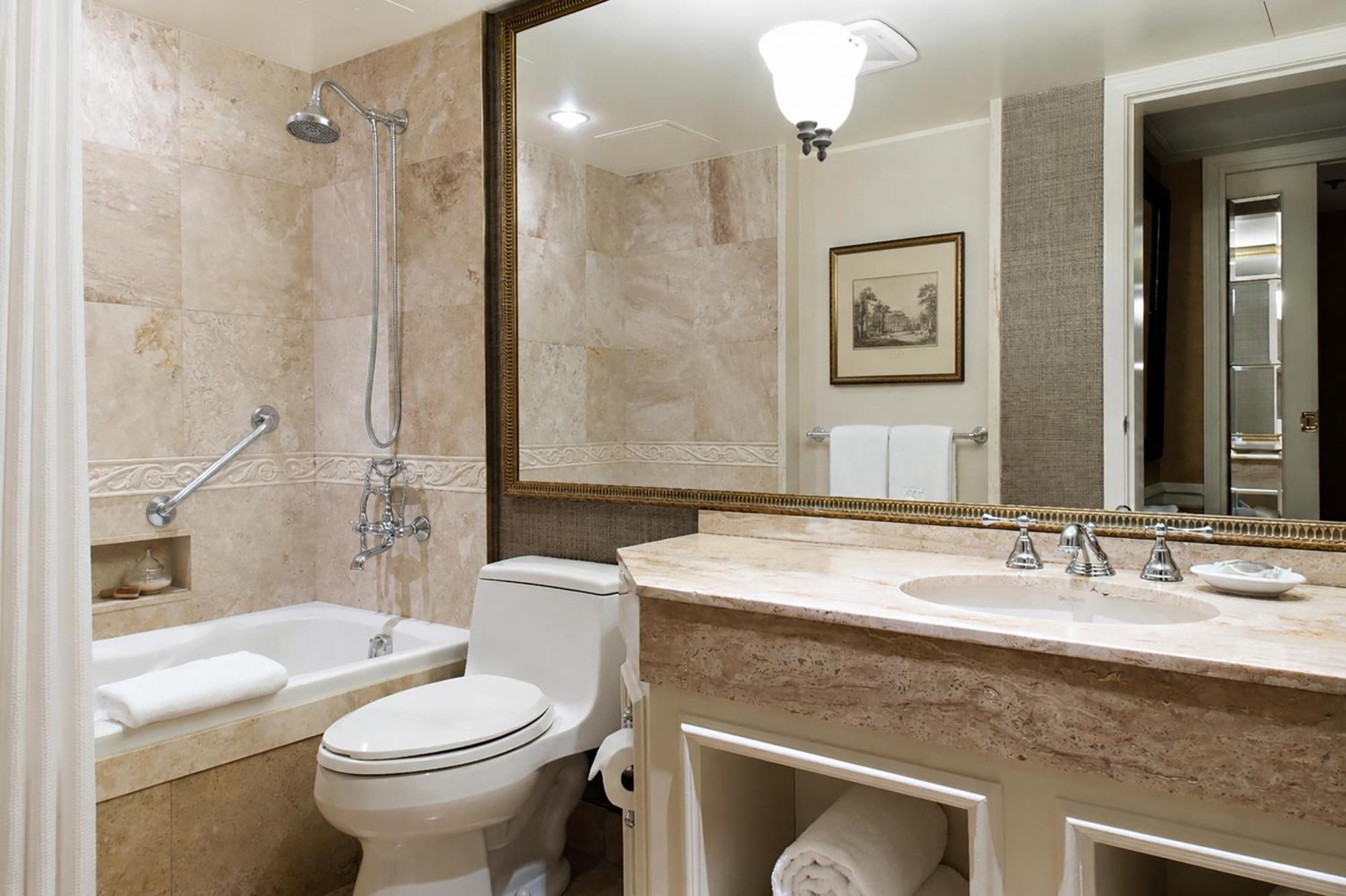 Executive Queen Room