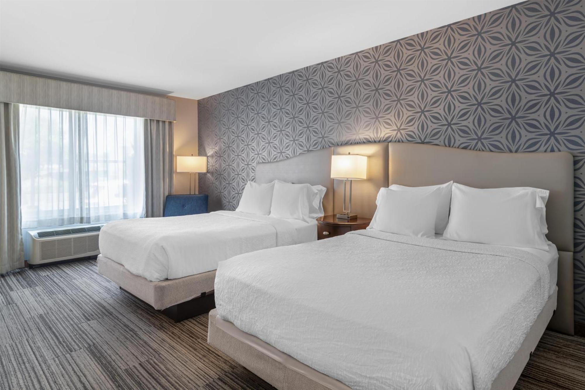 Queen Room Two Queen Beds Non-Smoking
