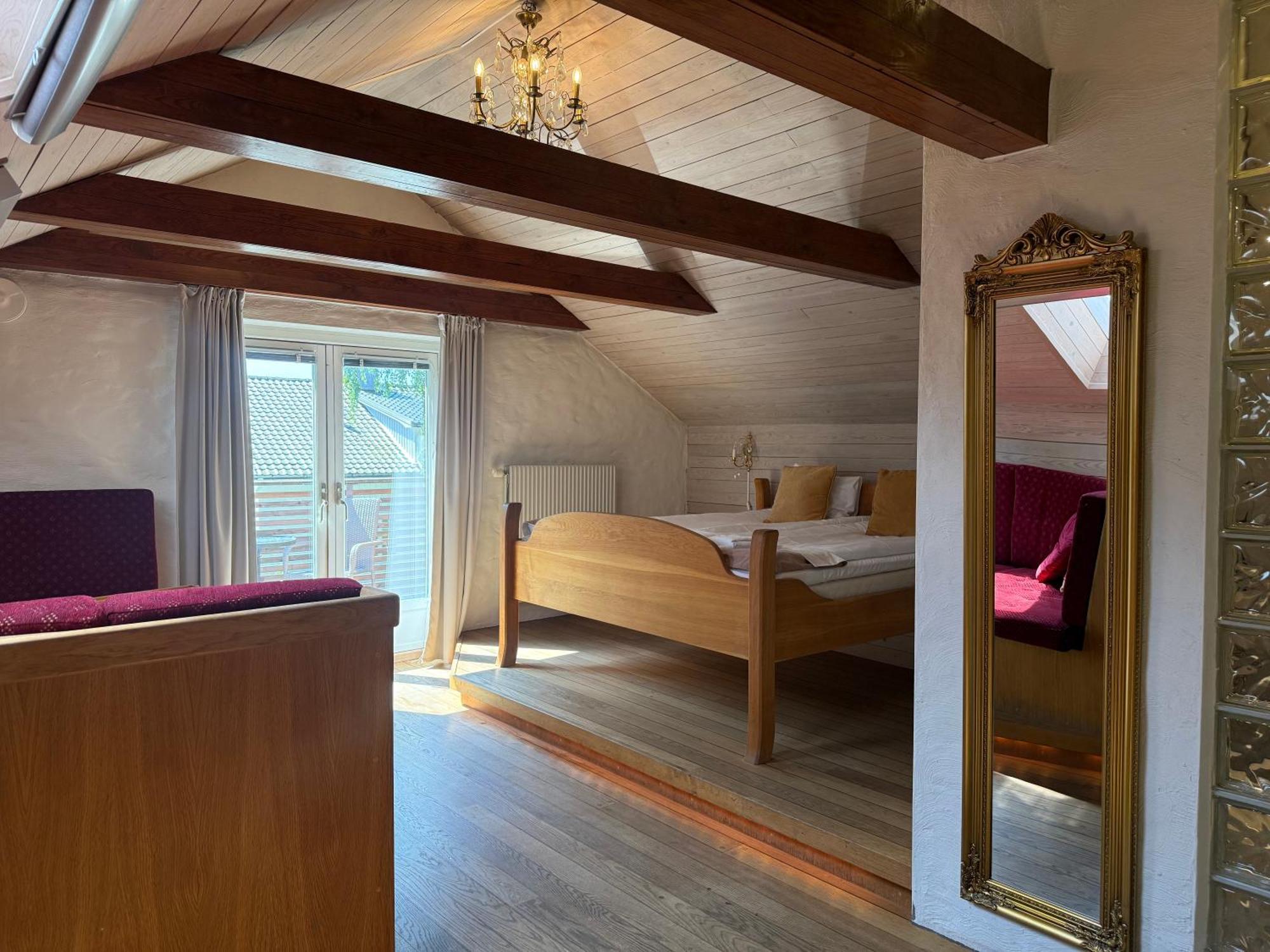 Double Room with Balcony