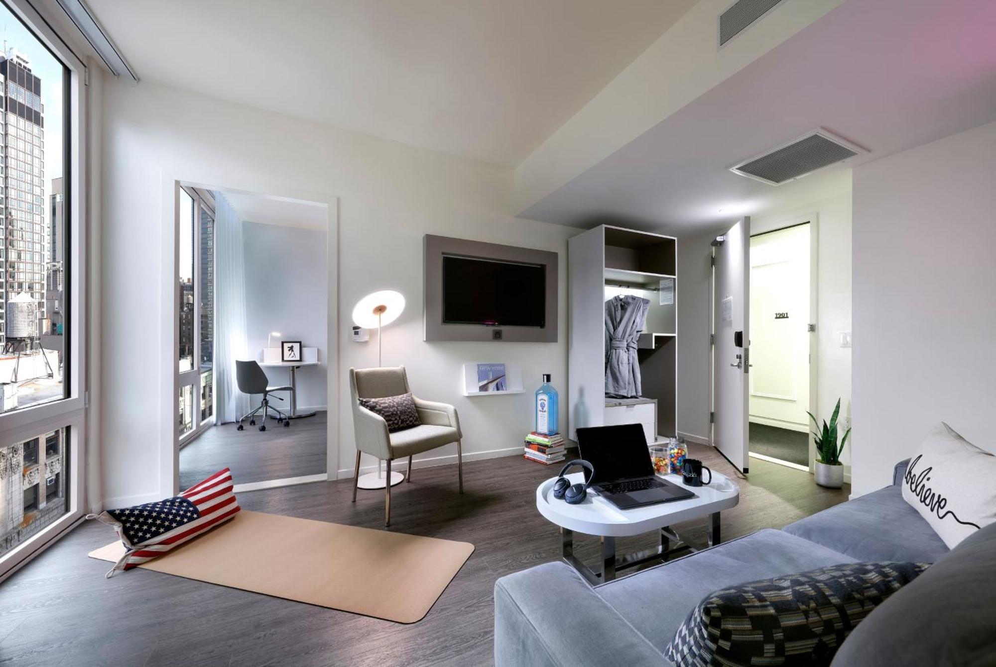 The Townhouse Suite,1774519016:JPEG