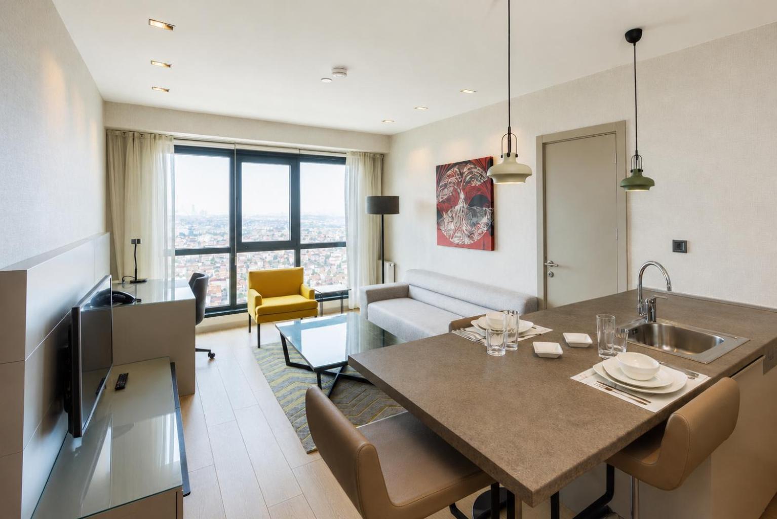 One-Bedroom Suite