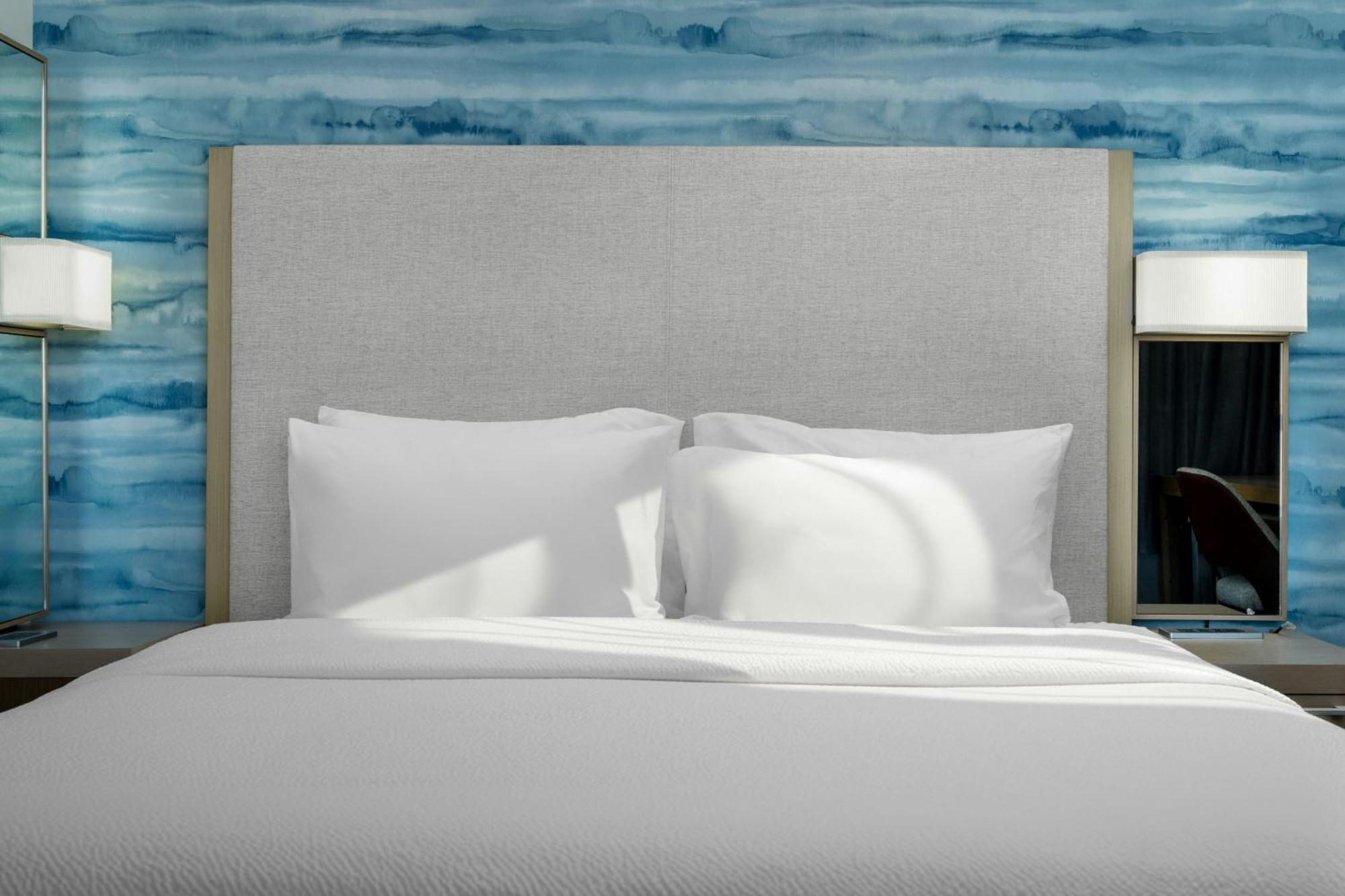 Guest Room 1 King