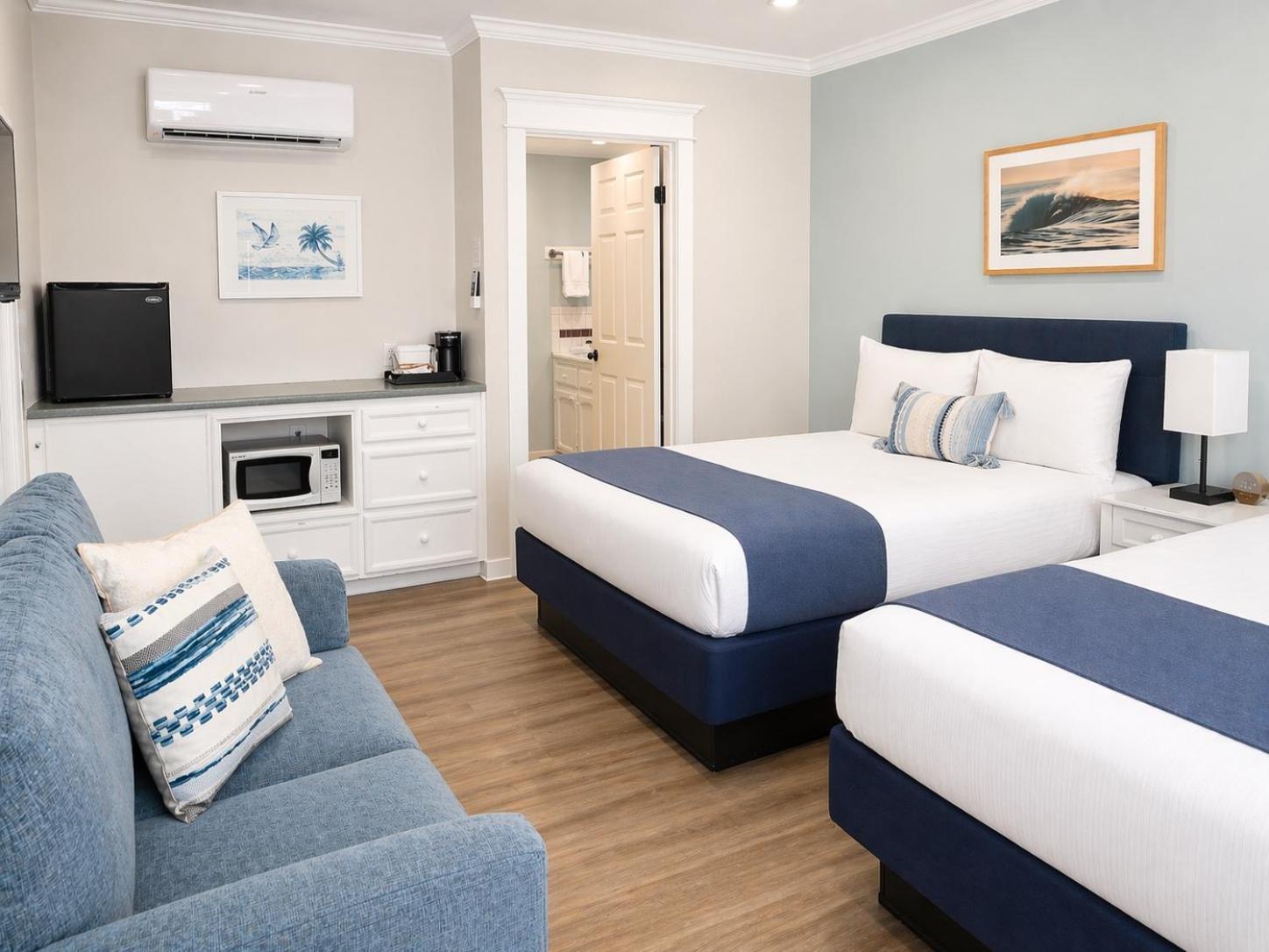 Standard Queen Room