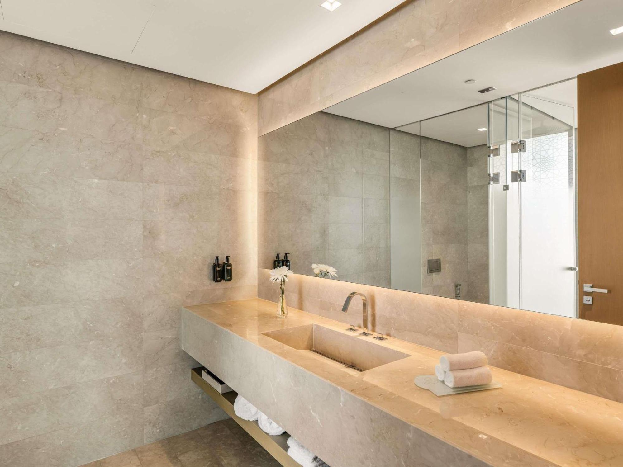 Three-Bedroom Panorama Suite