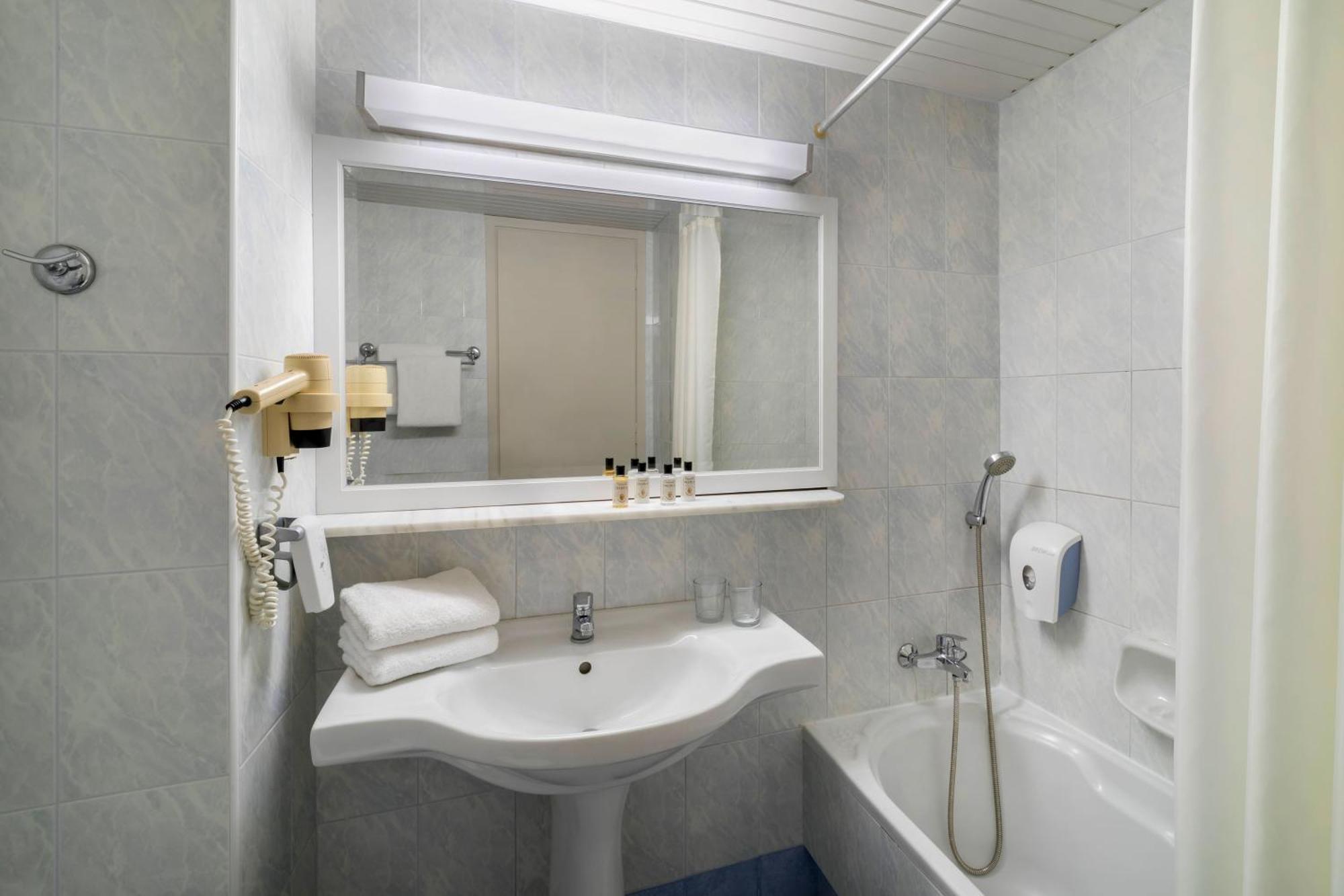 Quarto Maxi com Vista Jardim ou Vista Piscina