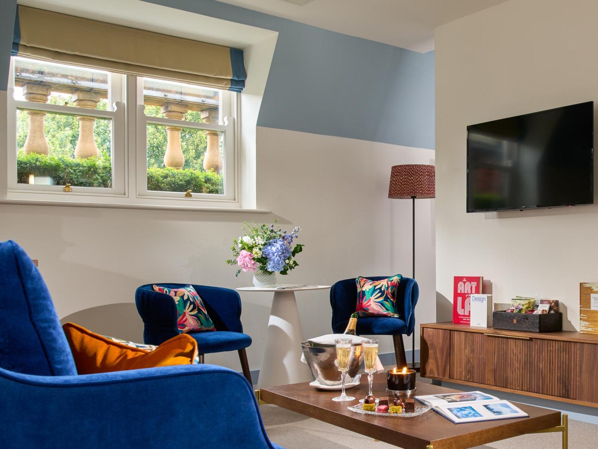 Experience Suite