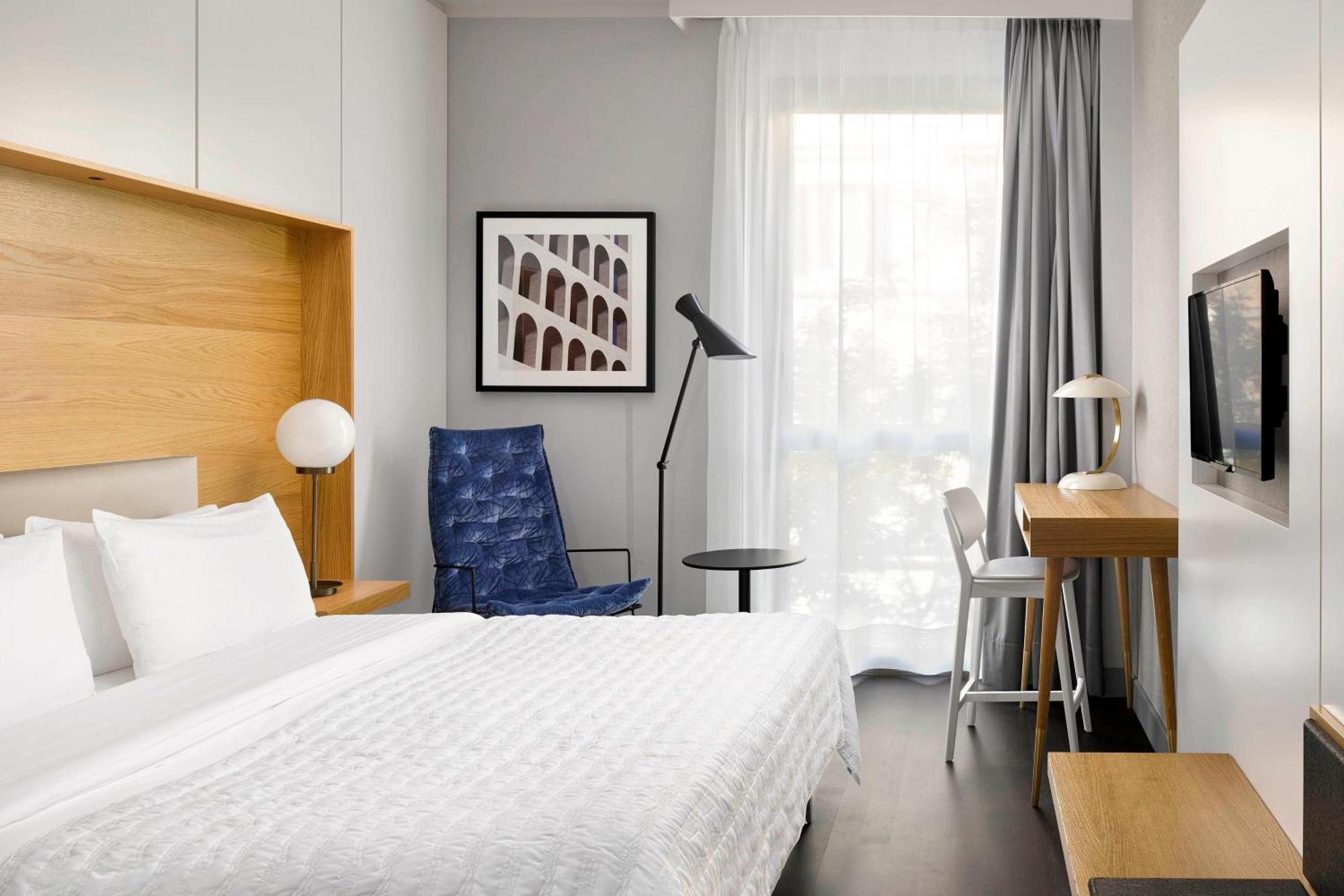 Chambre Double Supérieure plus Petite avec Lit King-Size - Vue Limitée