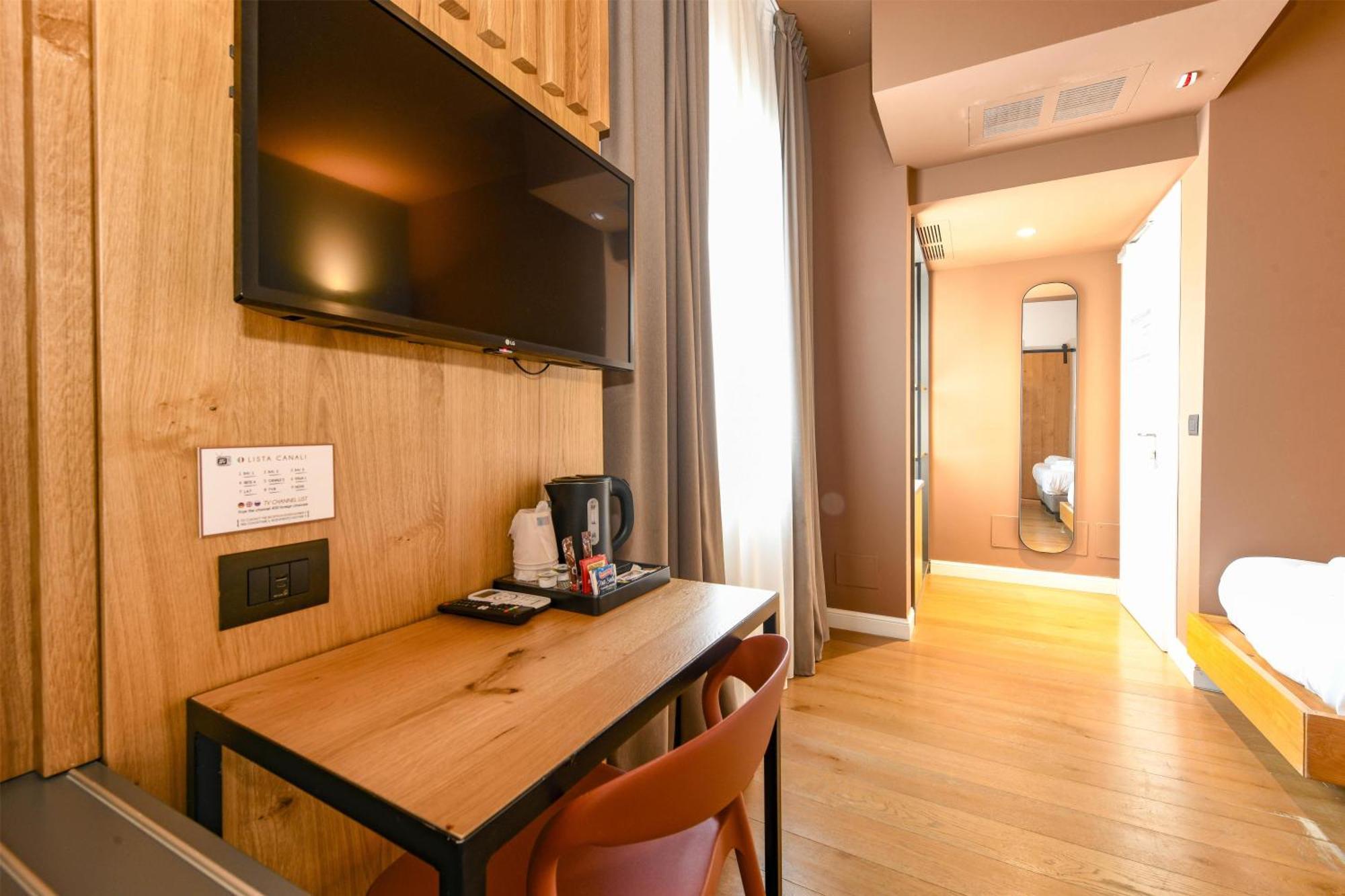 Comfort Zimmer mit Queensize-Bett und Schlafsofa – Nichtraucher