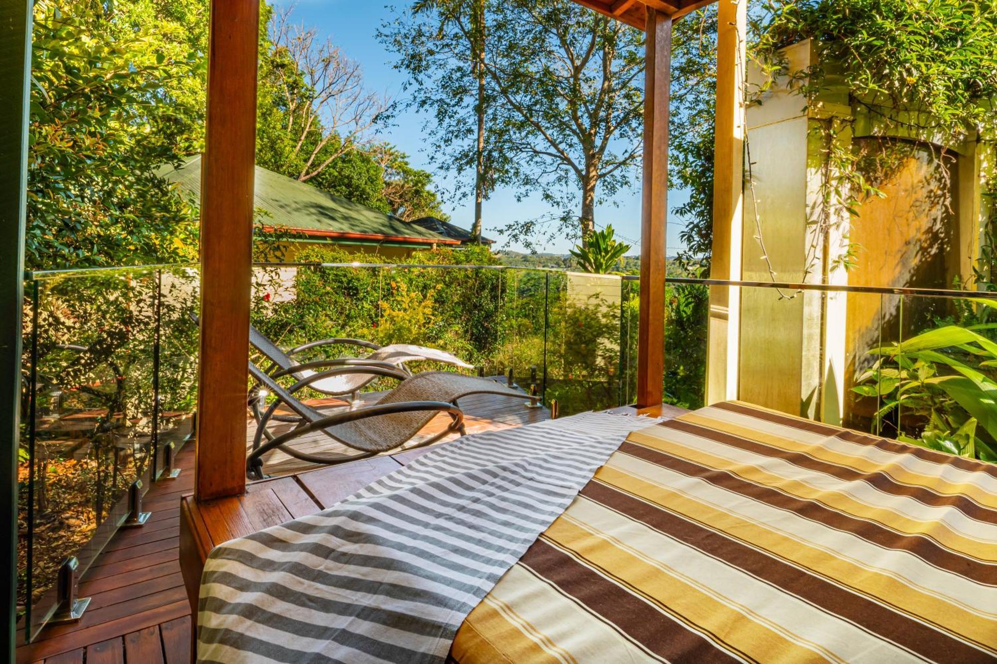 Studio Balcony