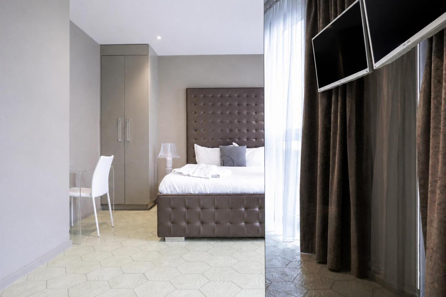 1 Bedroom Apartment Junior