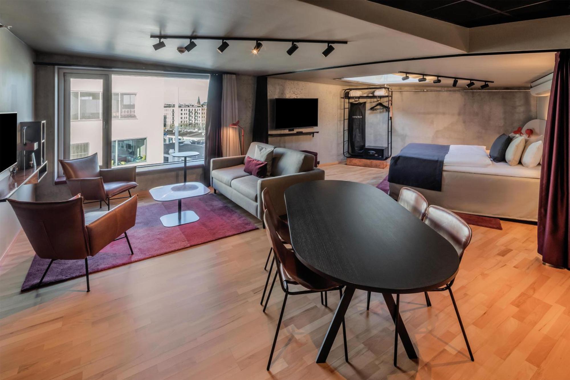 Junior Suite