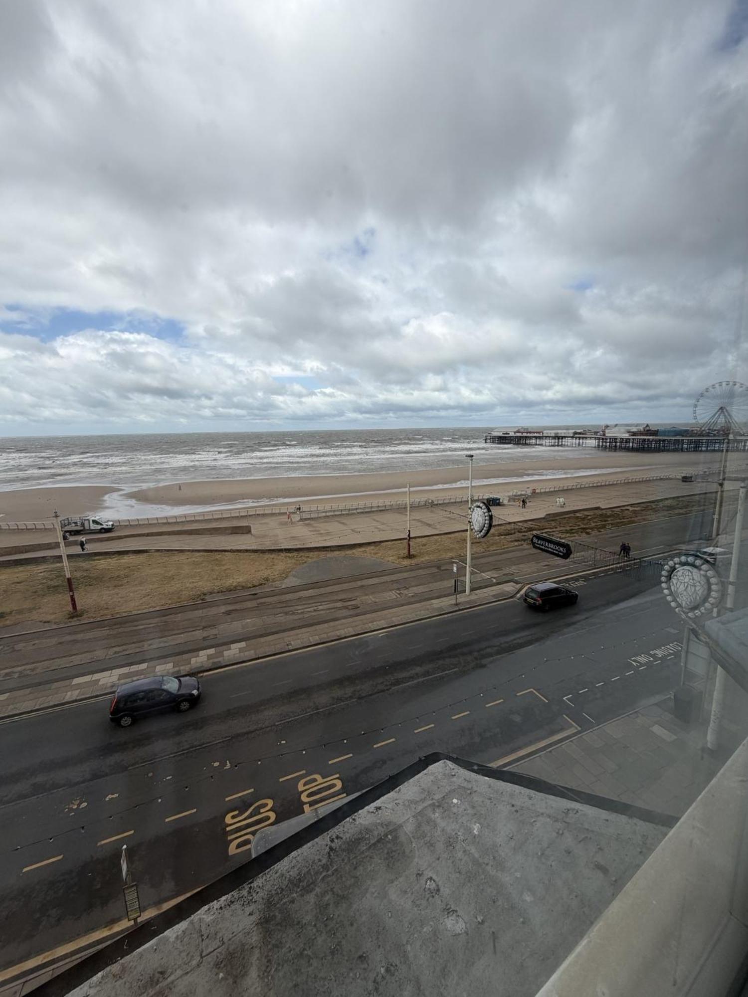 Family Room Sea View
