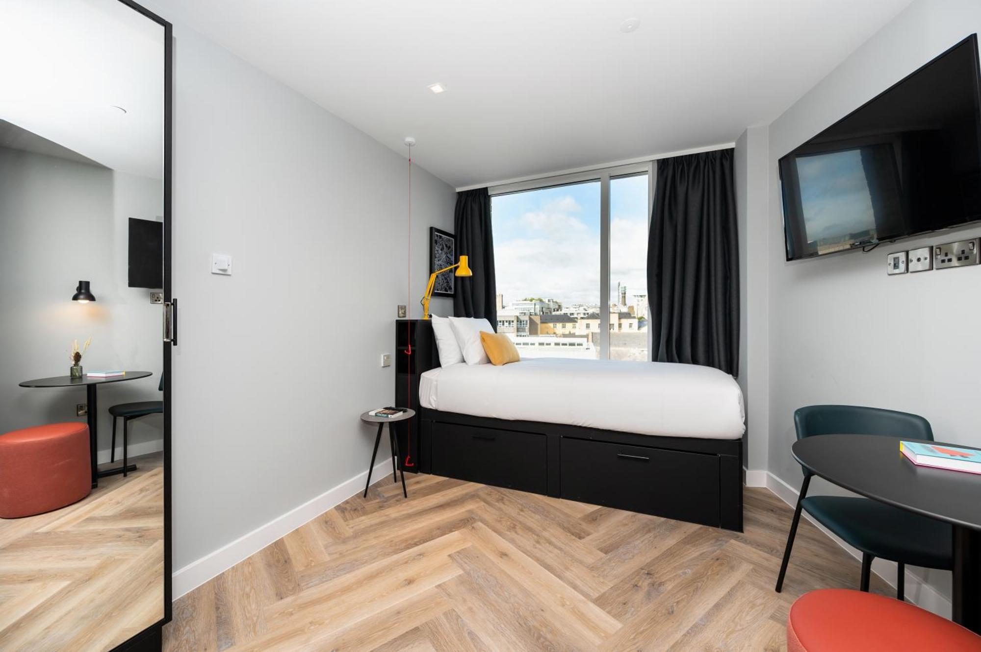 Studio Double Accessible