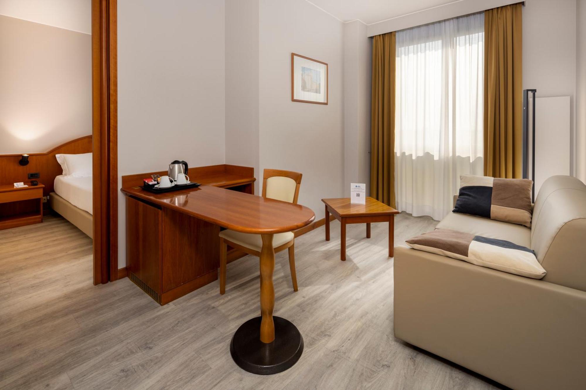 Standard King Room Extra Bed