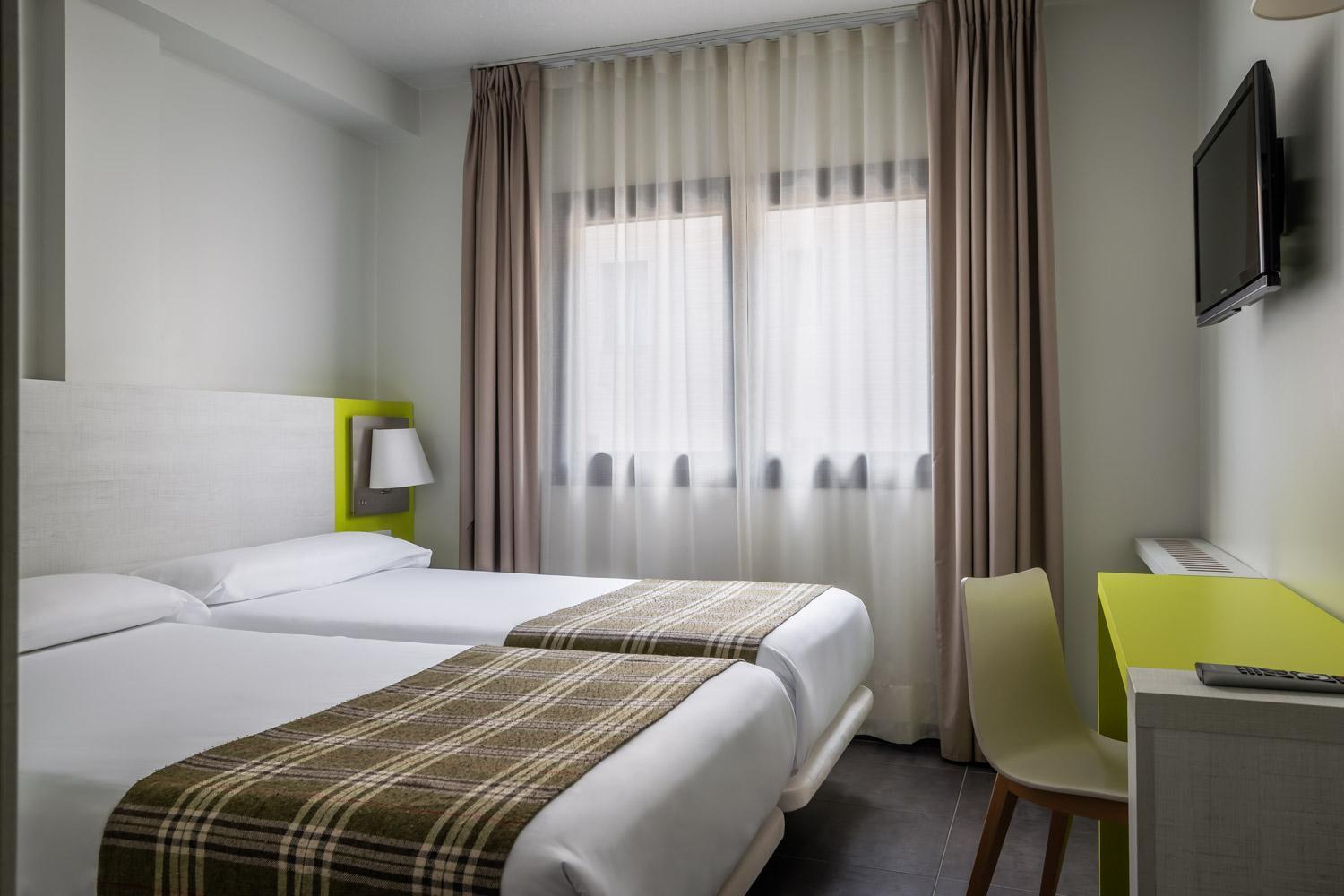 Quarto Individual