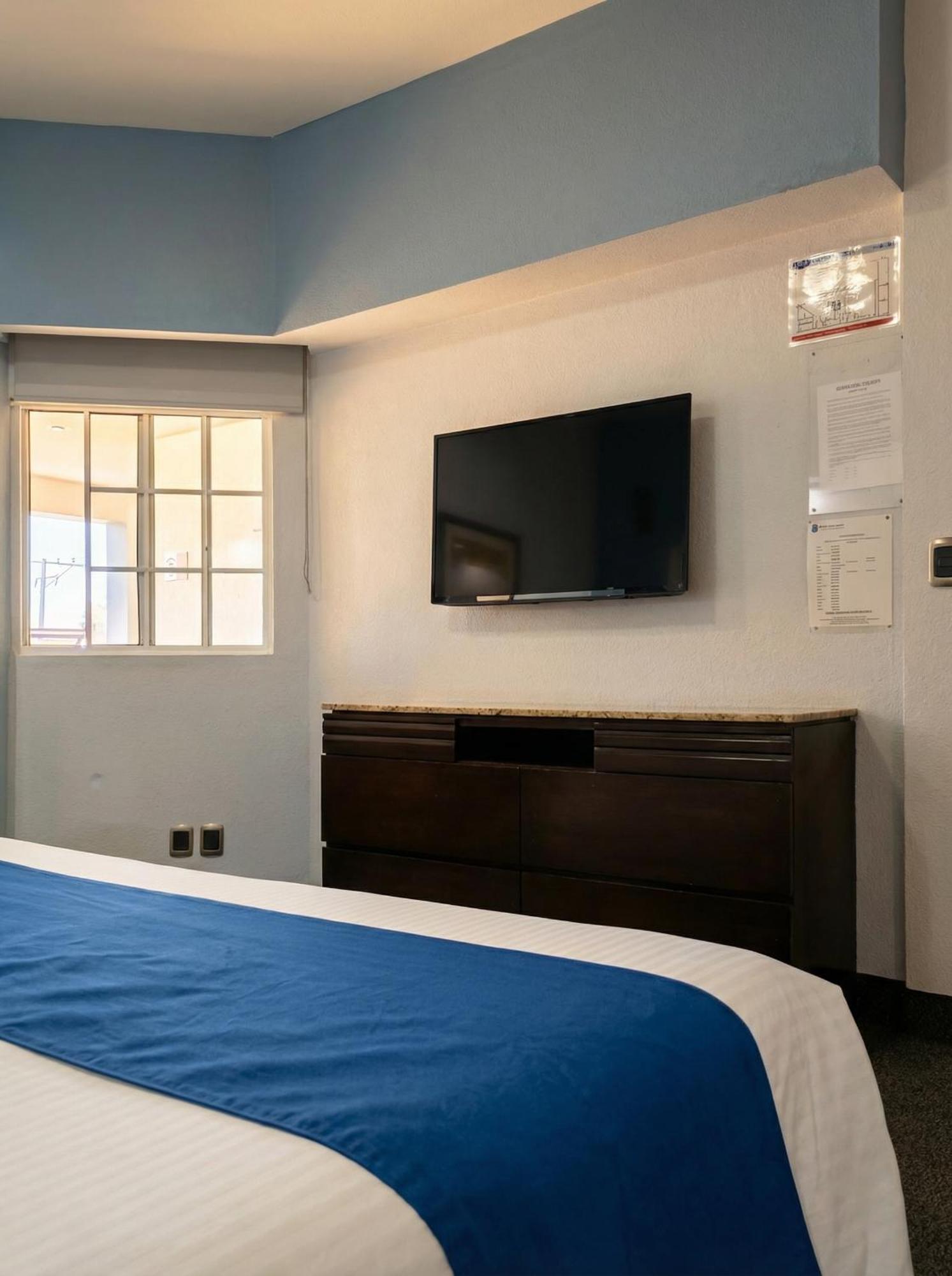 Standard King Room