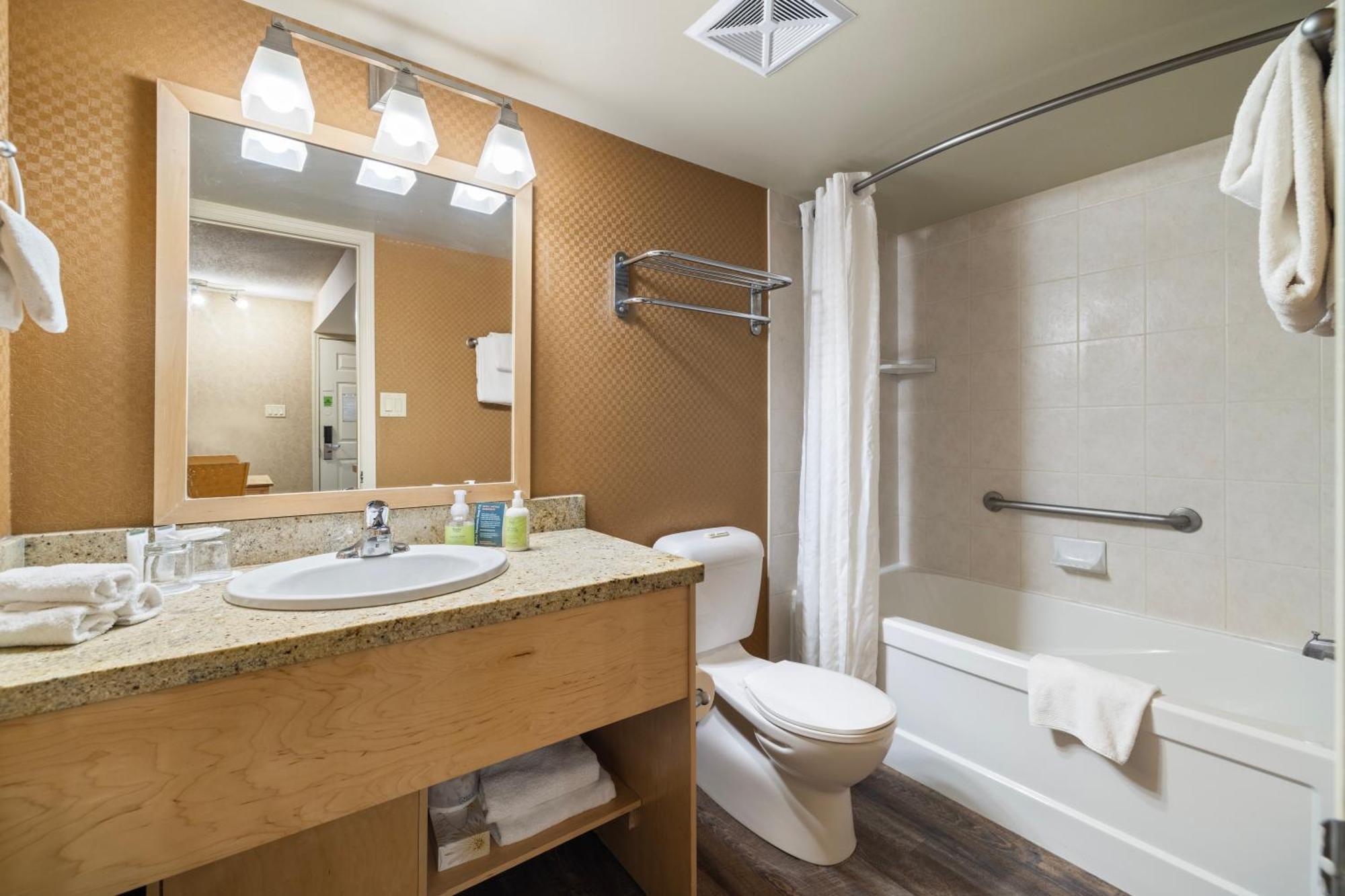 One-Bedroom Suite