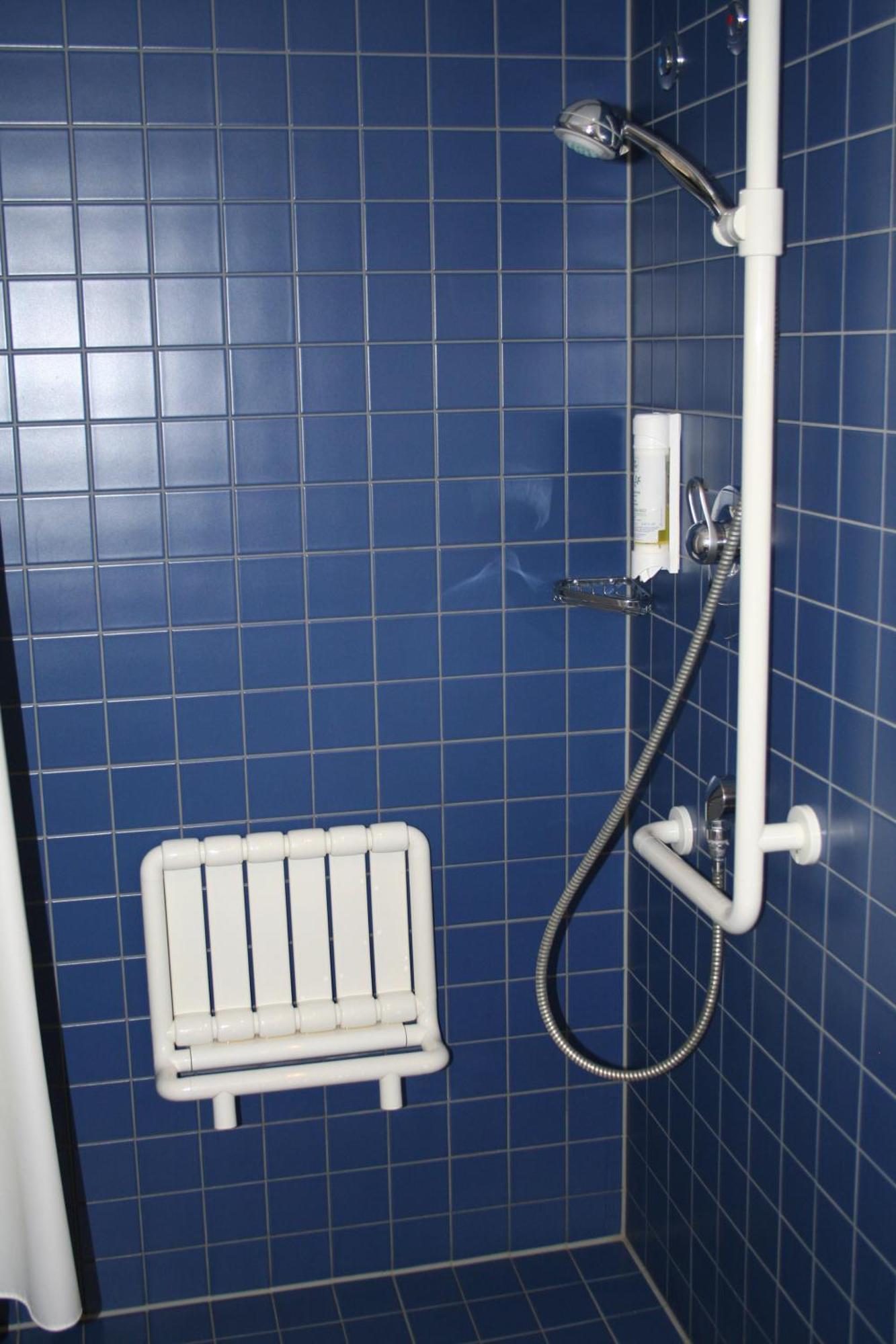 Twin Room Disability Access