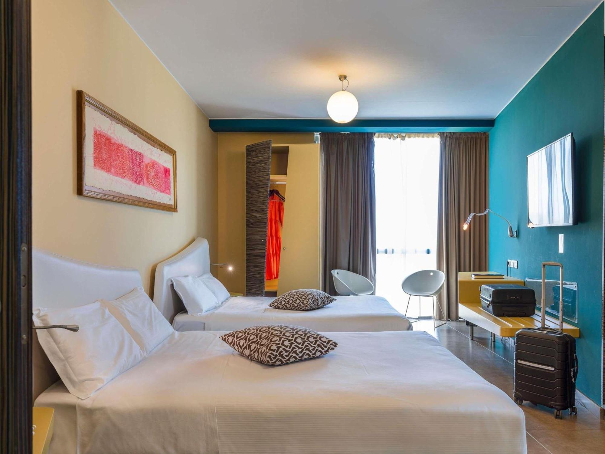 Deluxe Suite Two Double Beds