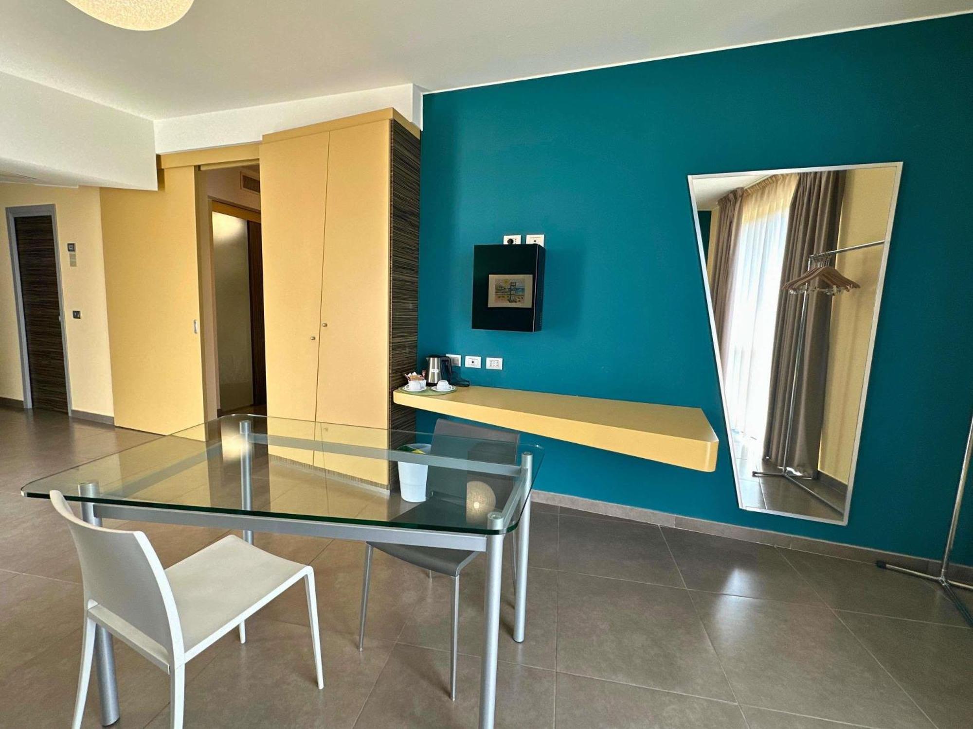 Deluxe Suite Two Double Beds