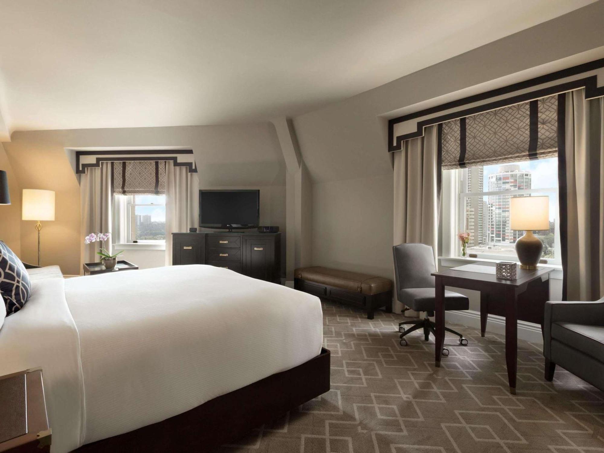 Fairmont Gold Zimmer mit Kingsize-Bett