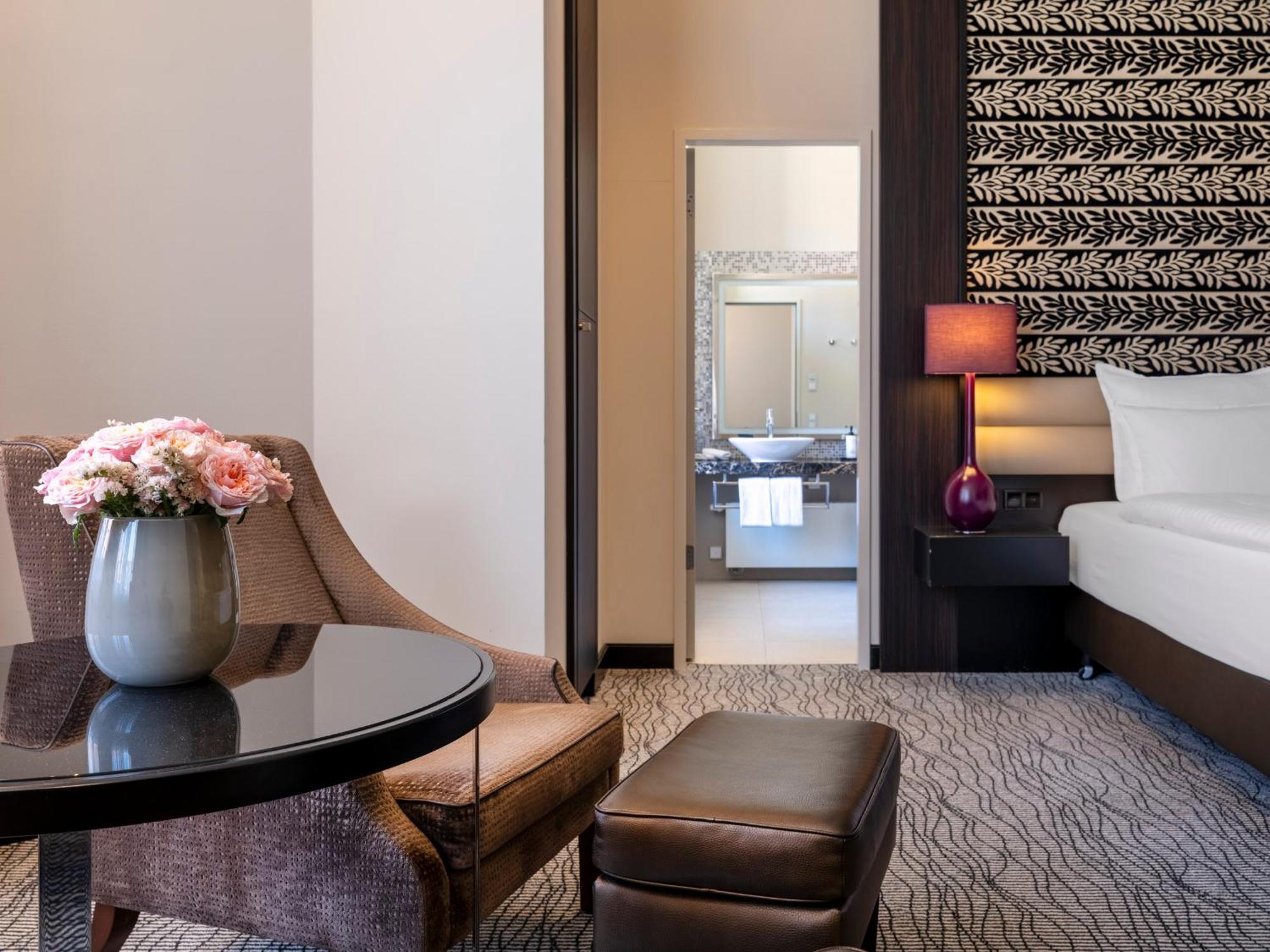 Grand Deluxe Double Room