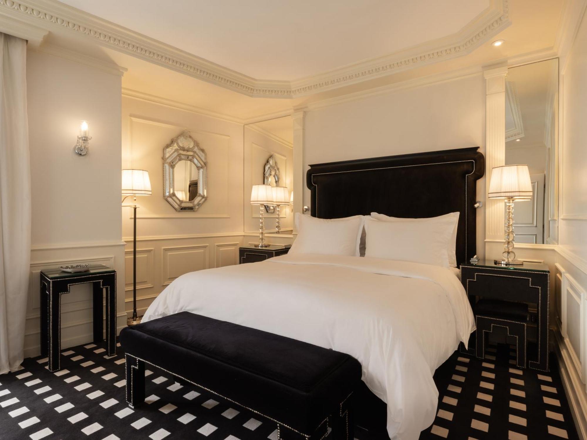 Grand Deluxe Double Room