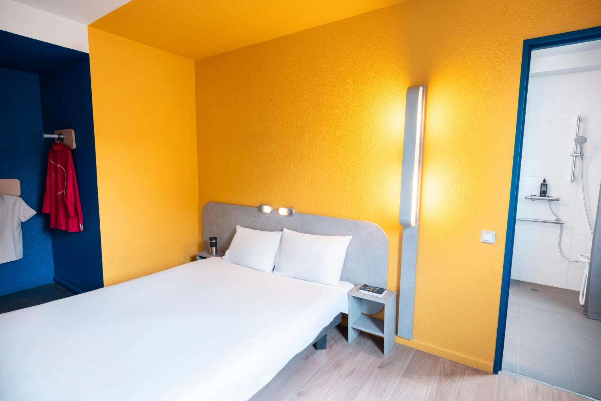 Accessible King Room