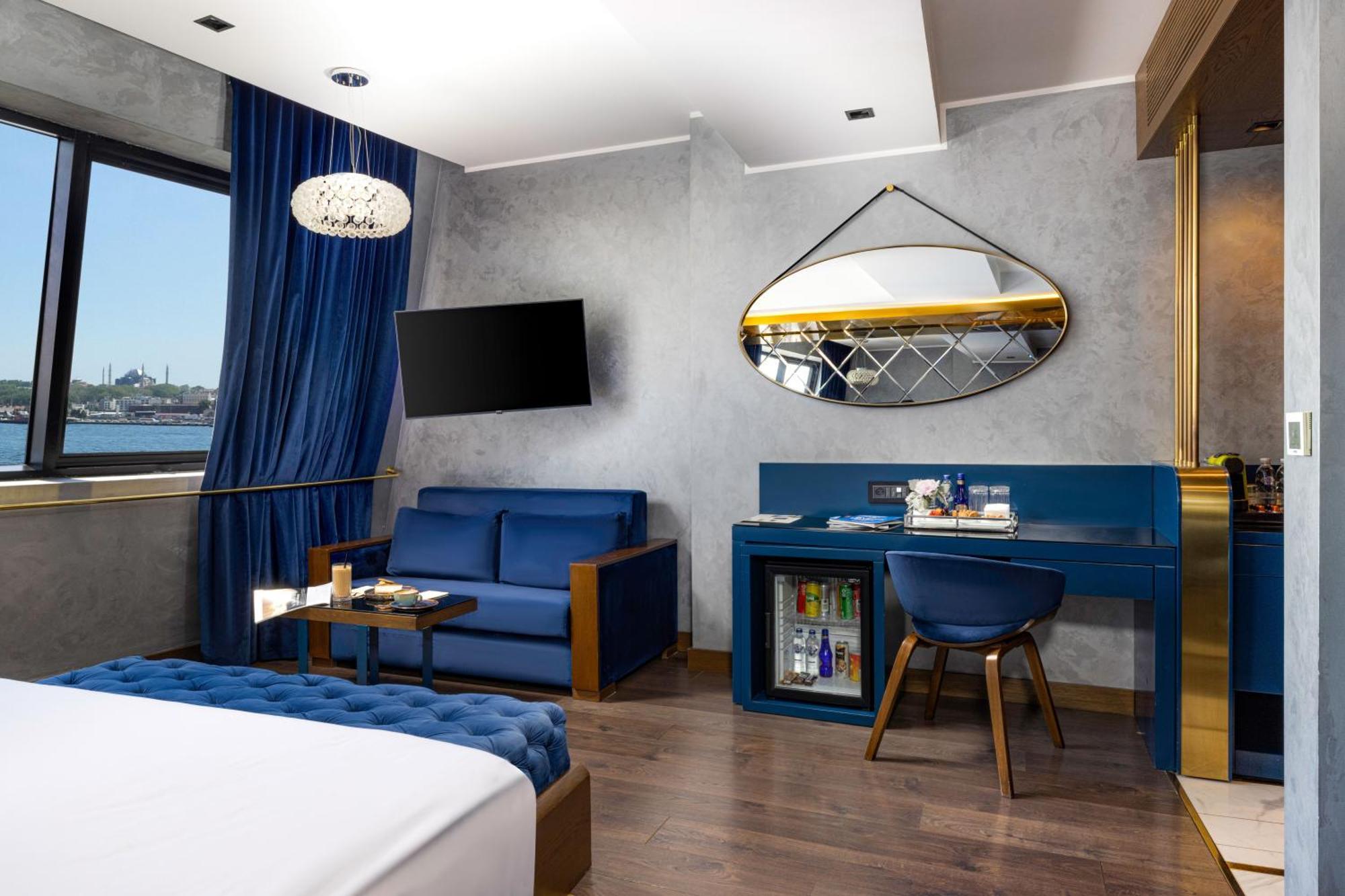 Penthouse Suite Sea View