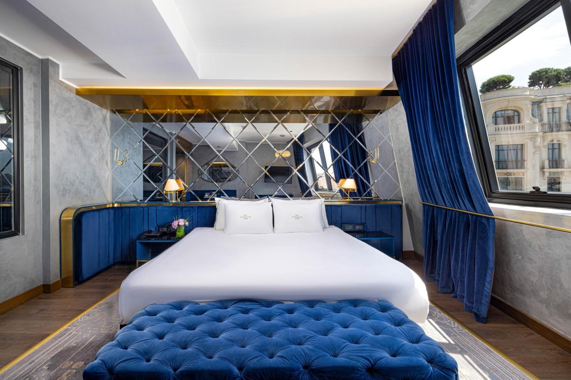 Penthouse Suite Sea View