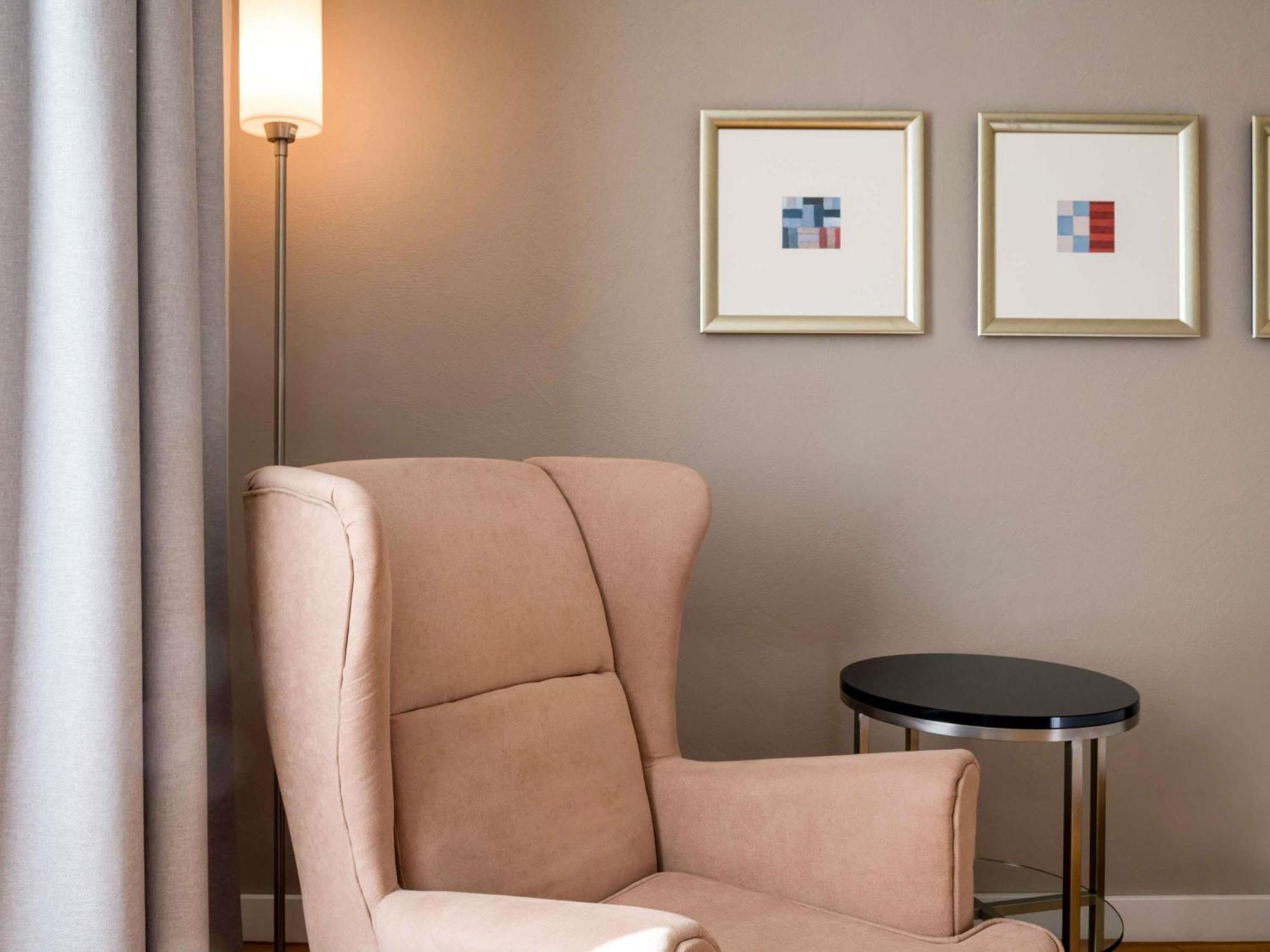 Superior King Room