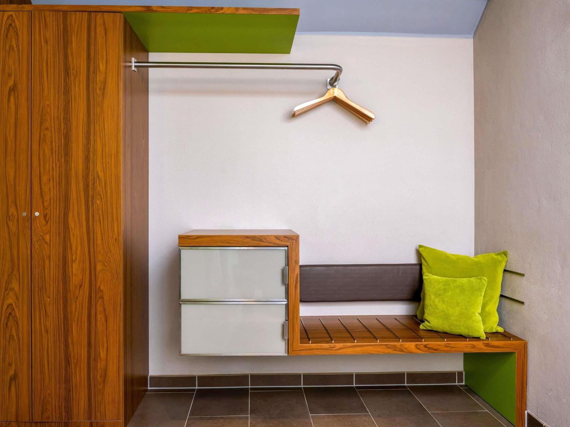 Premium King Room