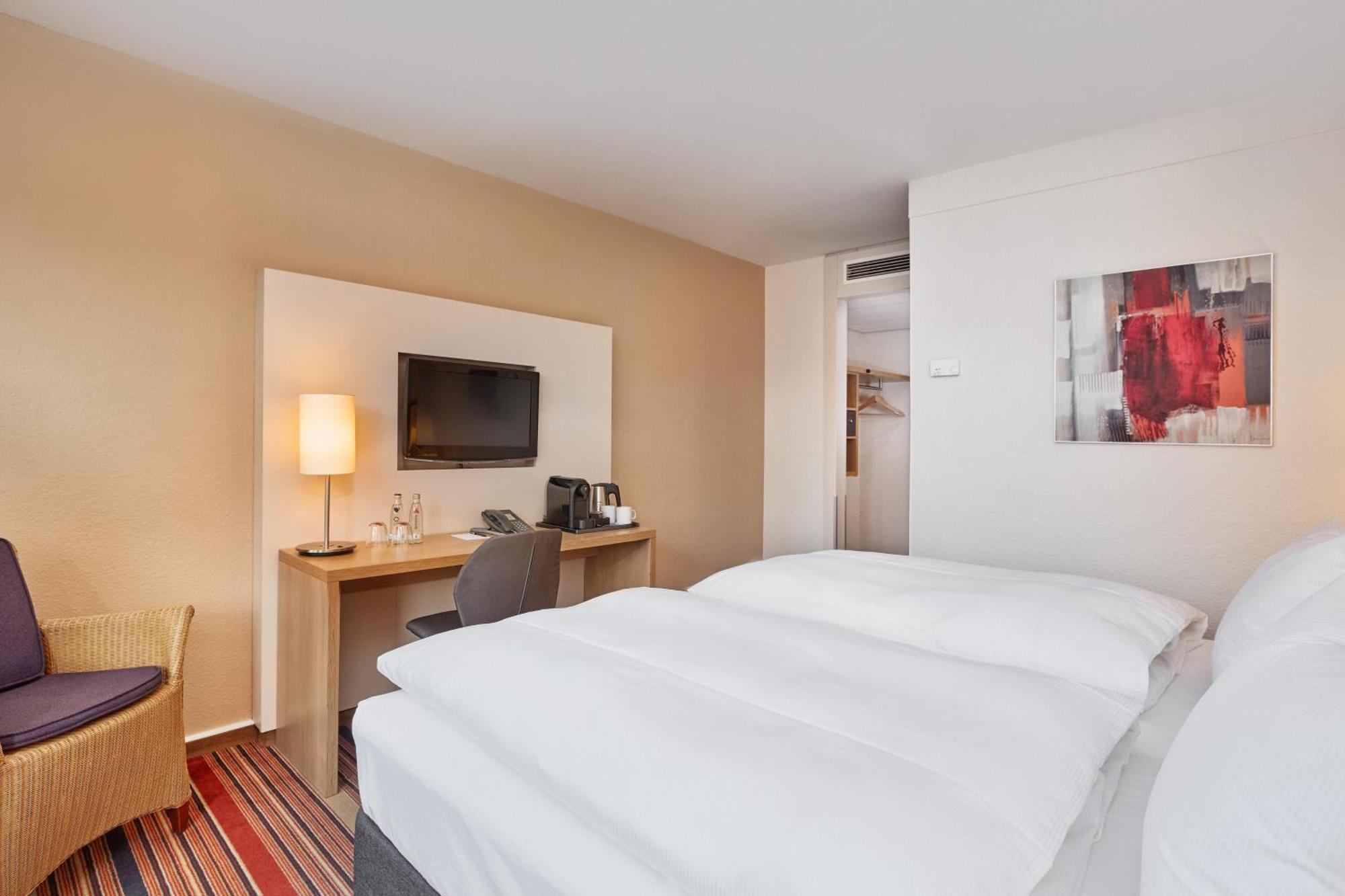 Premium King Room Sofa Bed Top Floor